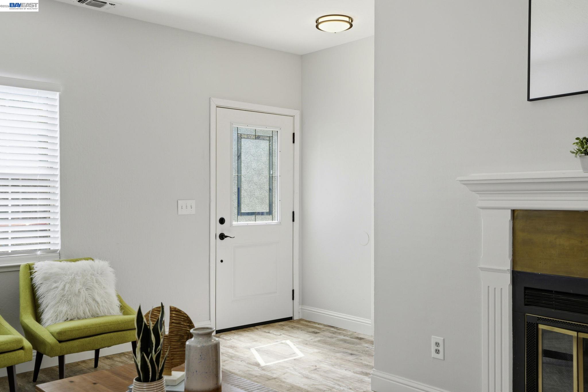 Detail Gallery Image 4 of 32 For 761 Heritage Pl, Tracy,  CA 95377 - 3 Beds | 2 Baths