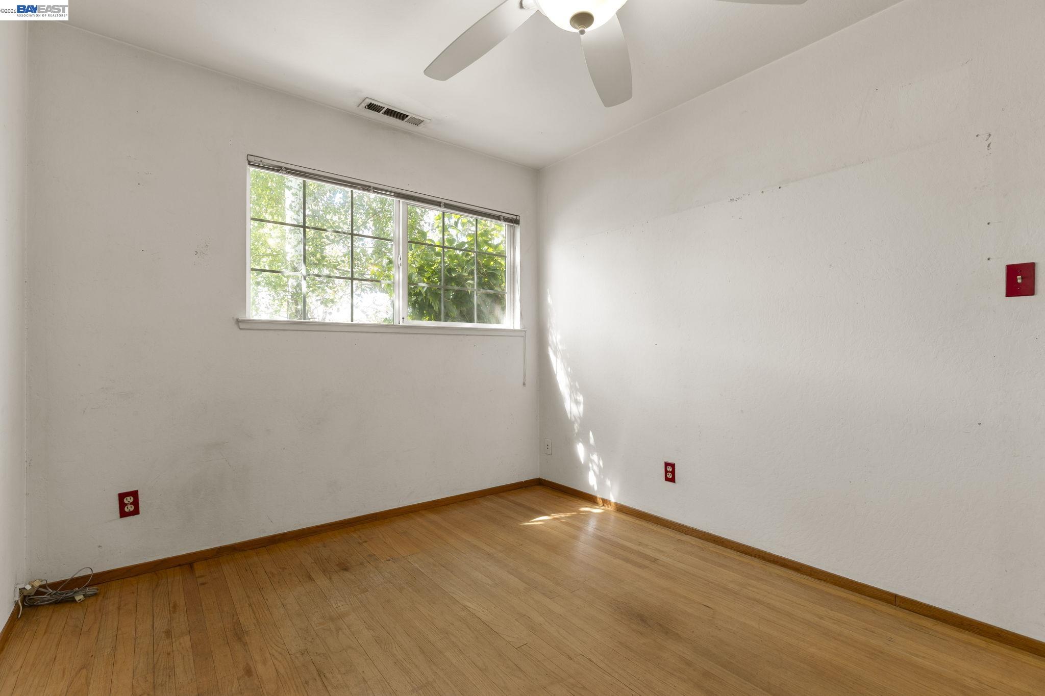 Detail Gallery Image 22 of 46 For 35446 Cleremont Dr, Newark,  CA 94560 - 3 Beds | 2 Baths