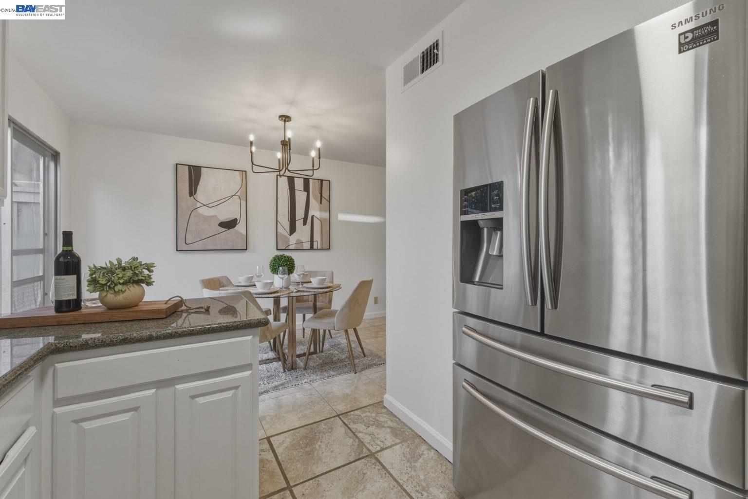 Photo #9: 41130133 Listing: Photo #9