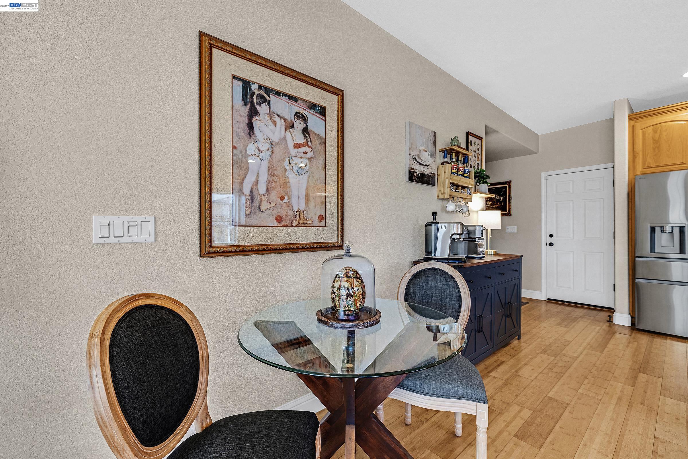 Detail Gallery Image 21 of 39 For 34515 Bentley Ct, Fremont,  CA 94555 - 4 Beds | 2 Baths