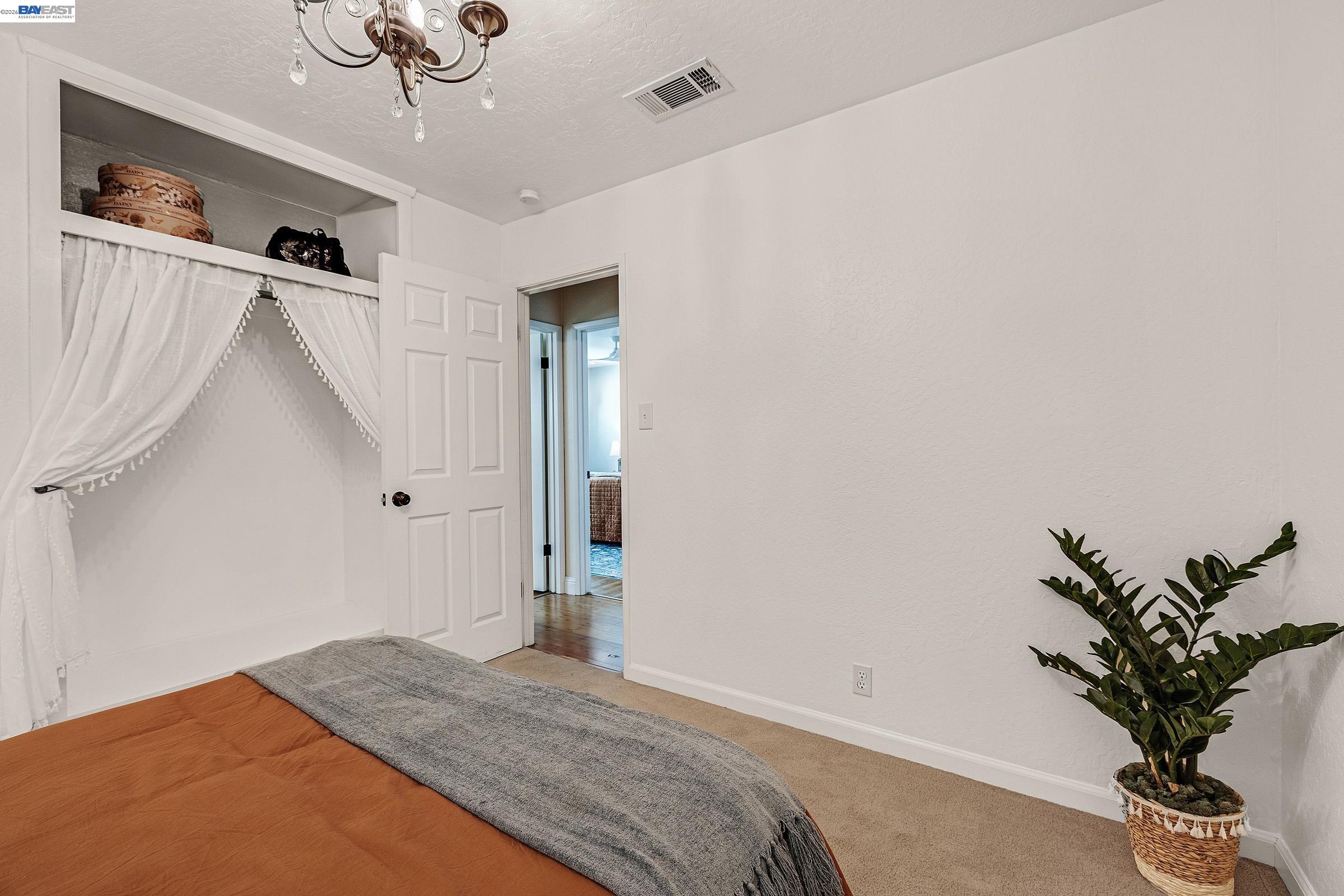 Detail Gallery Image 24 of 39 For 34515 Bentley Ct, Fremont,  CA 94555 - 4 Beds | 2 Baths