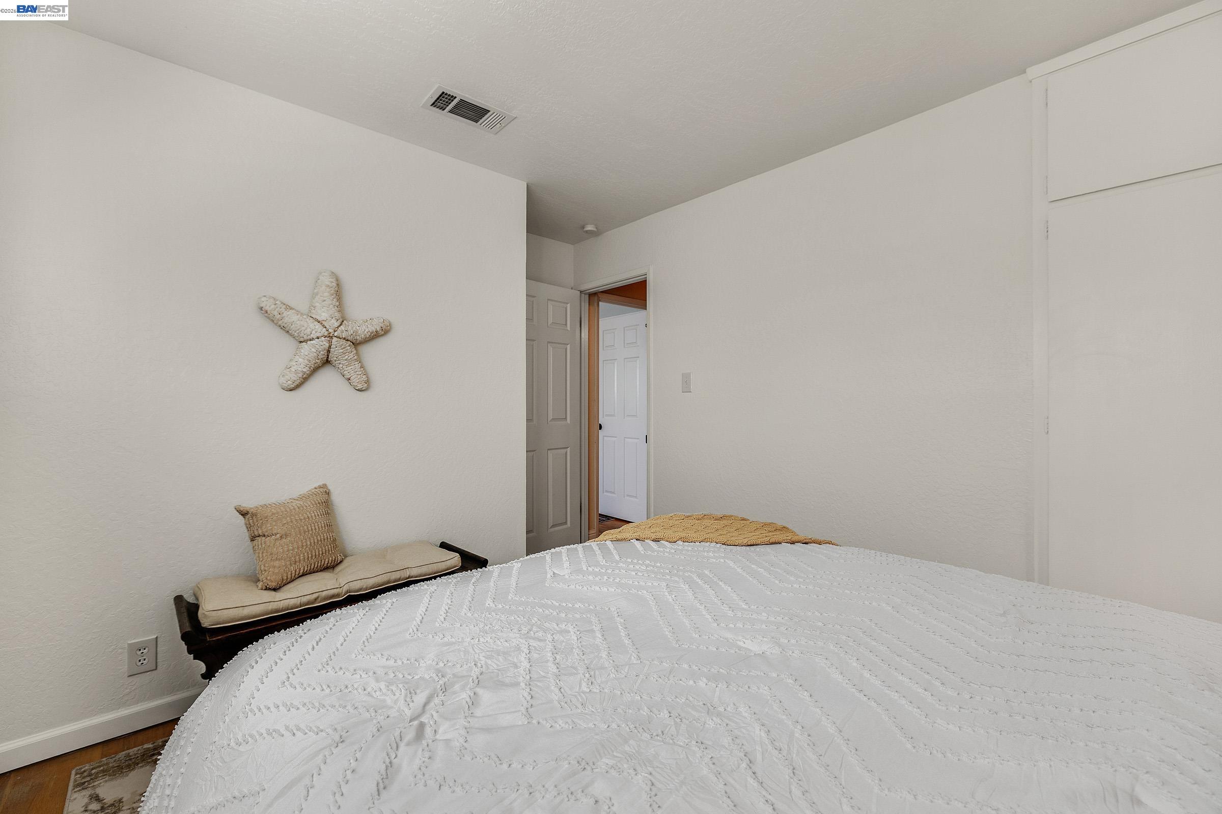 Detail Gallery Image 26 of 39 For 34515 Bentley Ct, Fremont,  CA 94555 - 4 Beds | 2 Baths