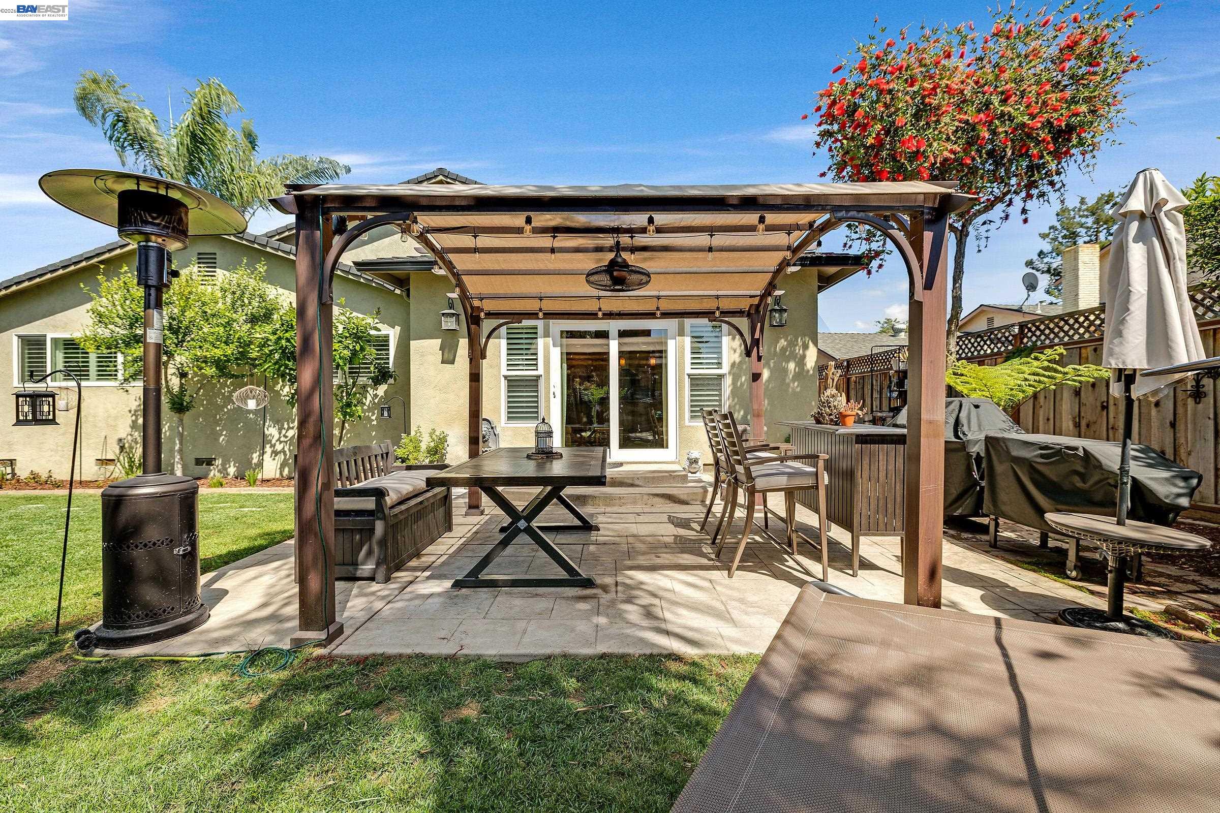 Detail Gallery Image 32 of 39 For 34515 Bentley Ct, Fremont,  CA 94555 - 4 Beds | 2 Baths