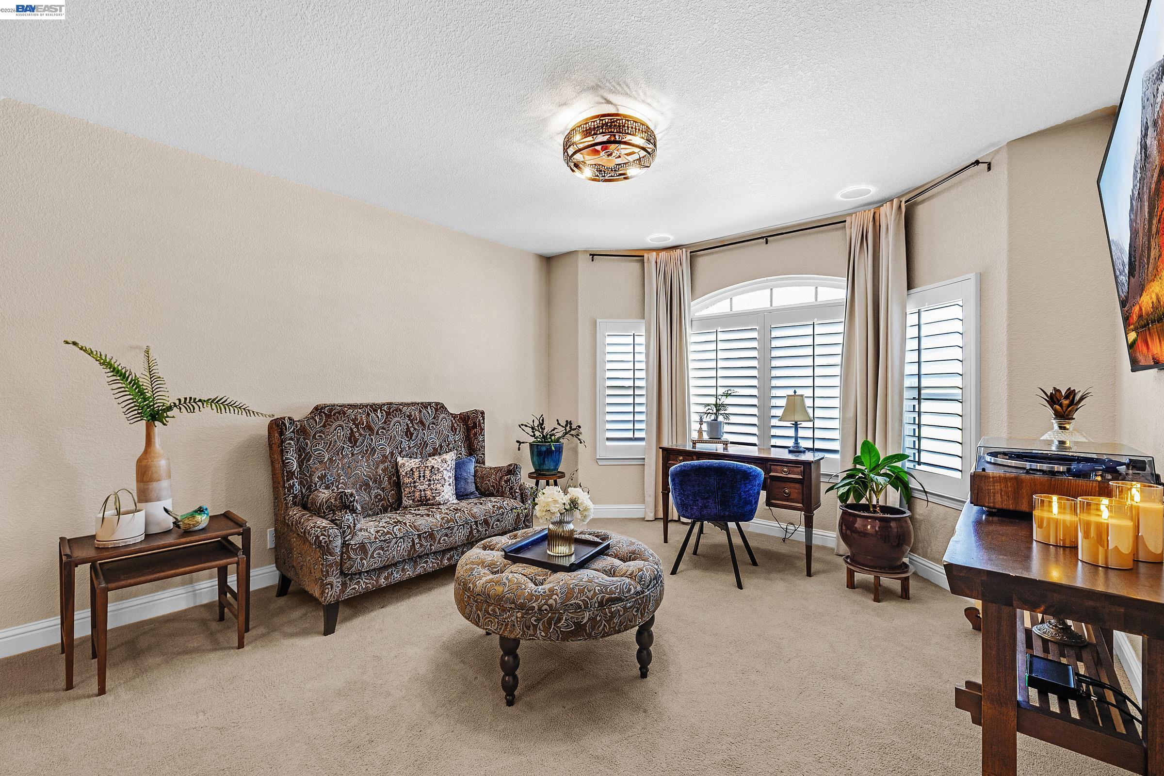 Detail Gallery Image 6 of 39 For 34515 Bentley Ct, Fremont,  CA 94555 - 4 Beds | 2 Baths