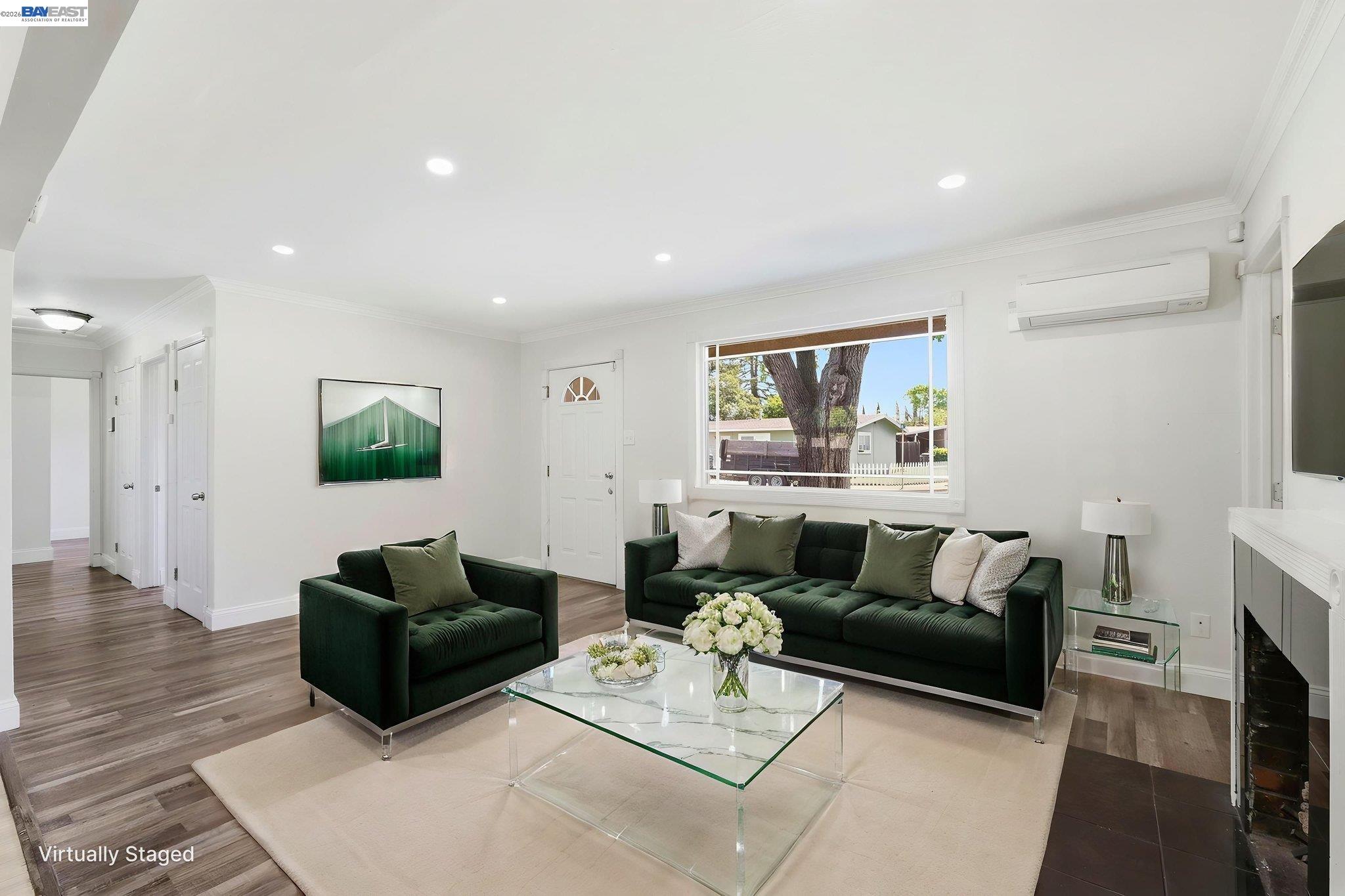 Detail Gallery Image 4 of 33 For 2943 Richard Ave, Concord,  CA 94520 - 3 Beds | 2 Baths