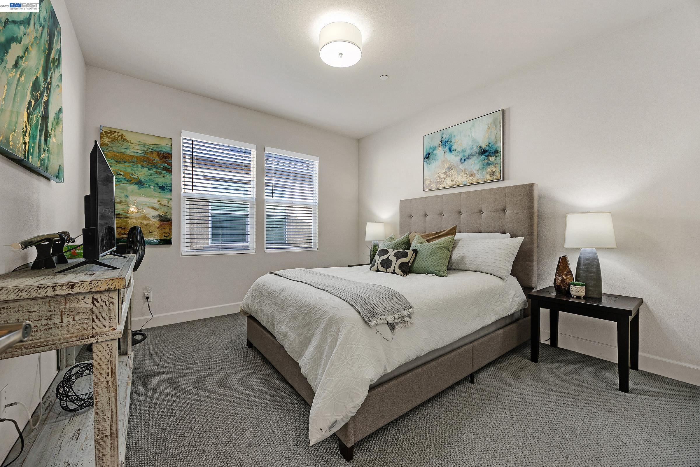 Detail Gallery Image 18 of 33 For 1710 Flora Way, Tracy,  CA 95376 - 4 Beds | 3 Baths