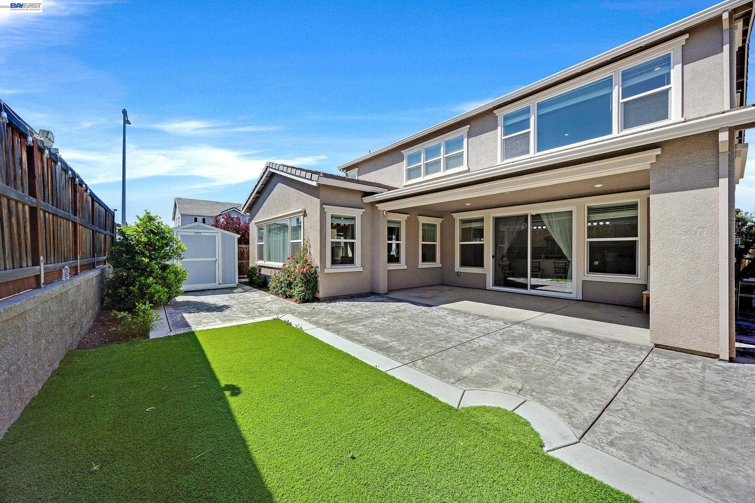 Detail Gallery Image 25 of 33 For 1710 Flora Way, Tracy,  CA 95376 - 4 Beds | 3 Baths