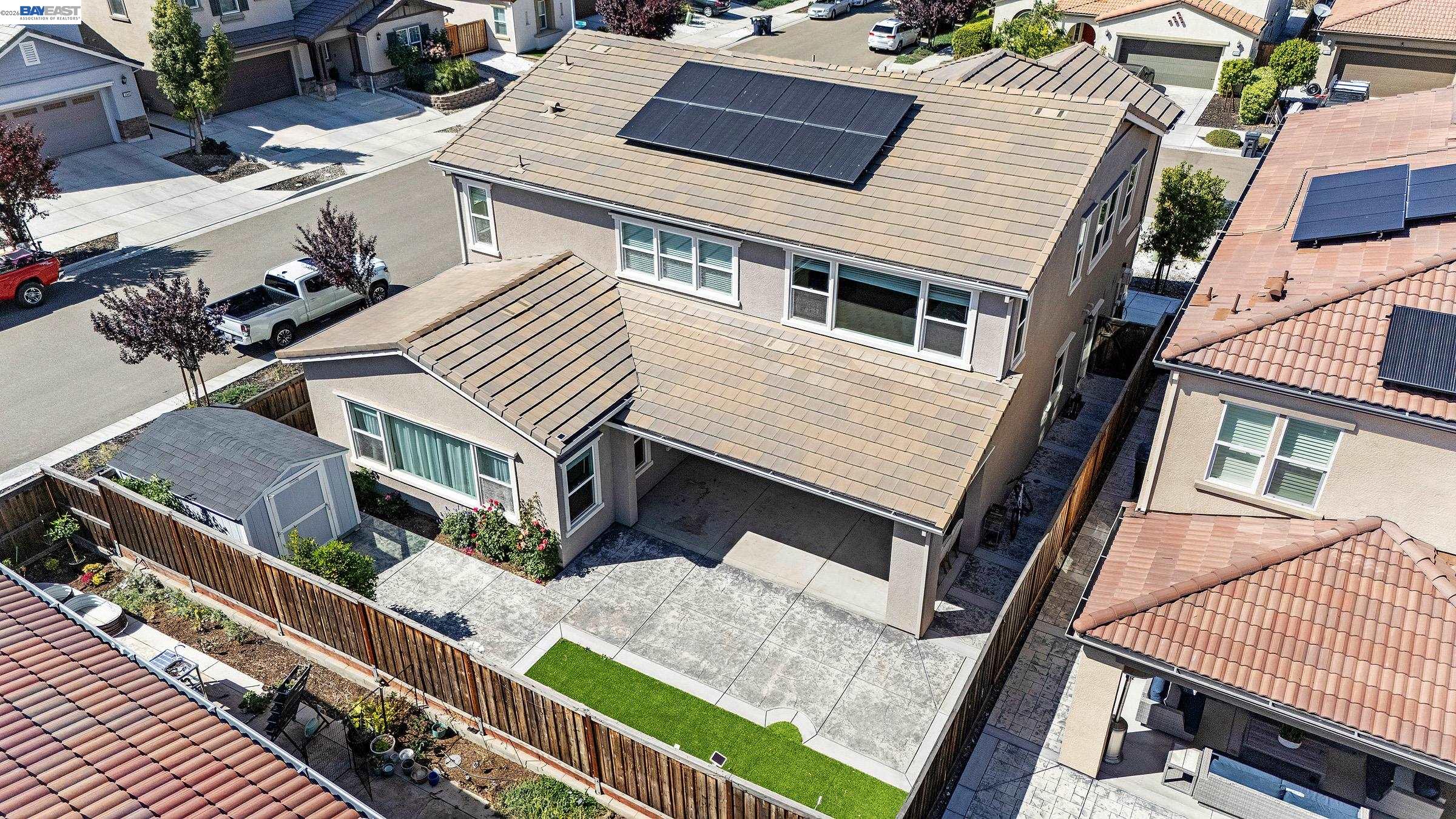 Detail Gallery Image 27 of 33 For 1710 Flora Way, Tracy,  CA 95376 - 4 Beds | 3 Baths