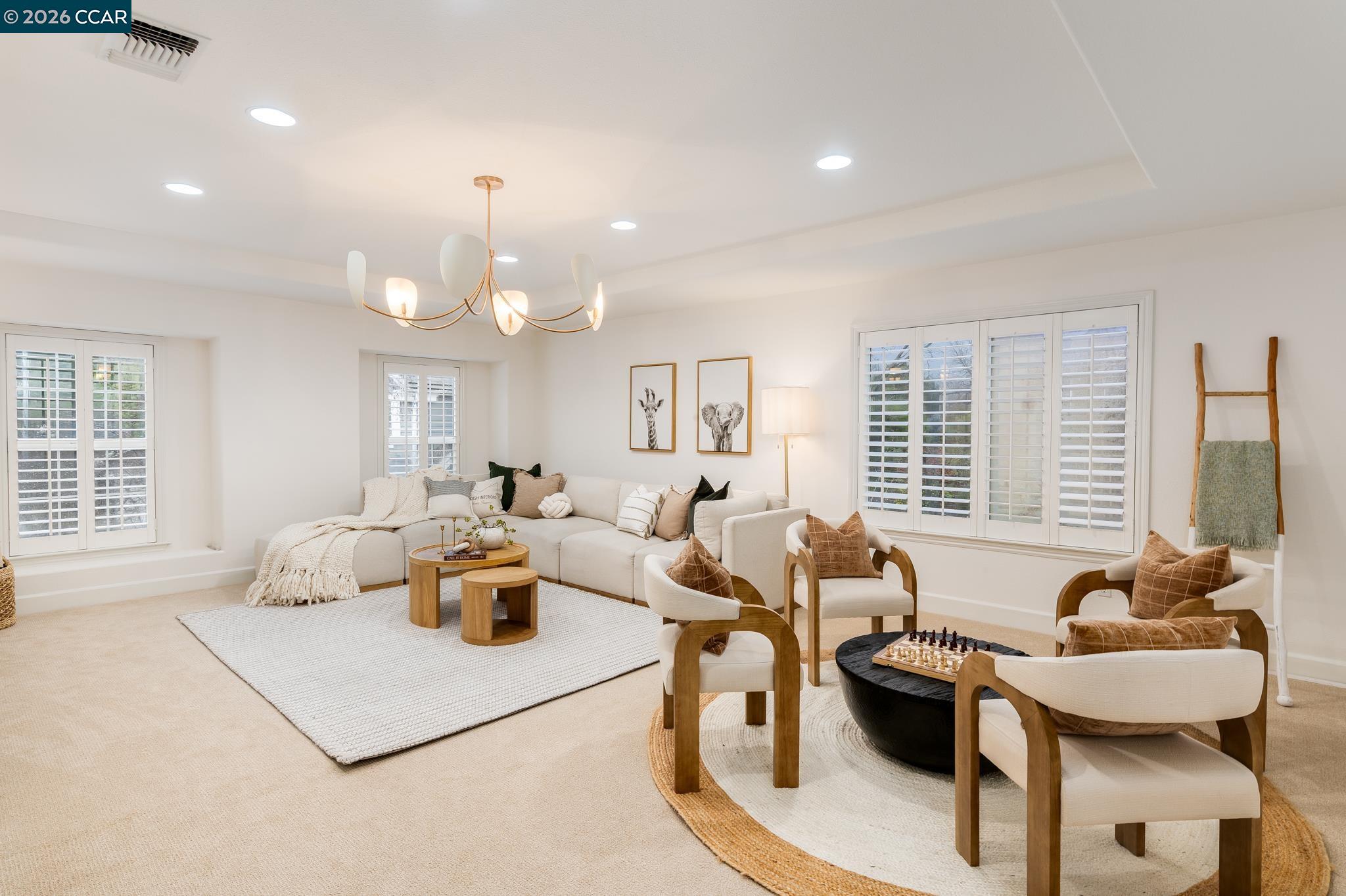 Detail Gallery Image 20 of 47 For 298 Sullivan Ct, Pleasanton,  CA 94566 - 5 Beds | 4/1 Baths