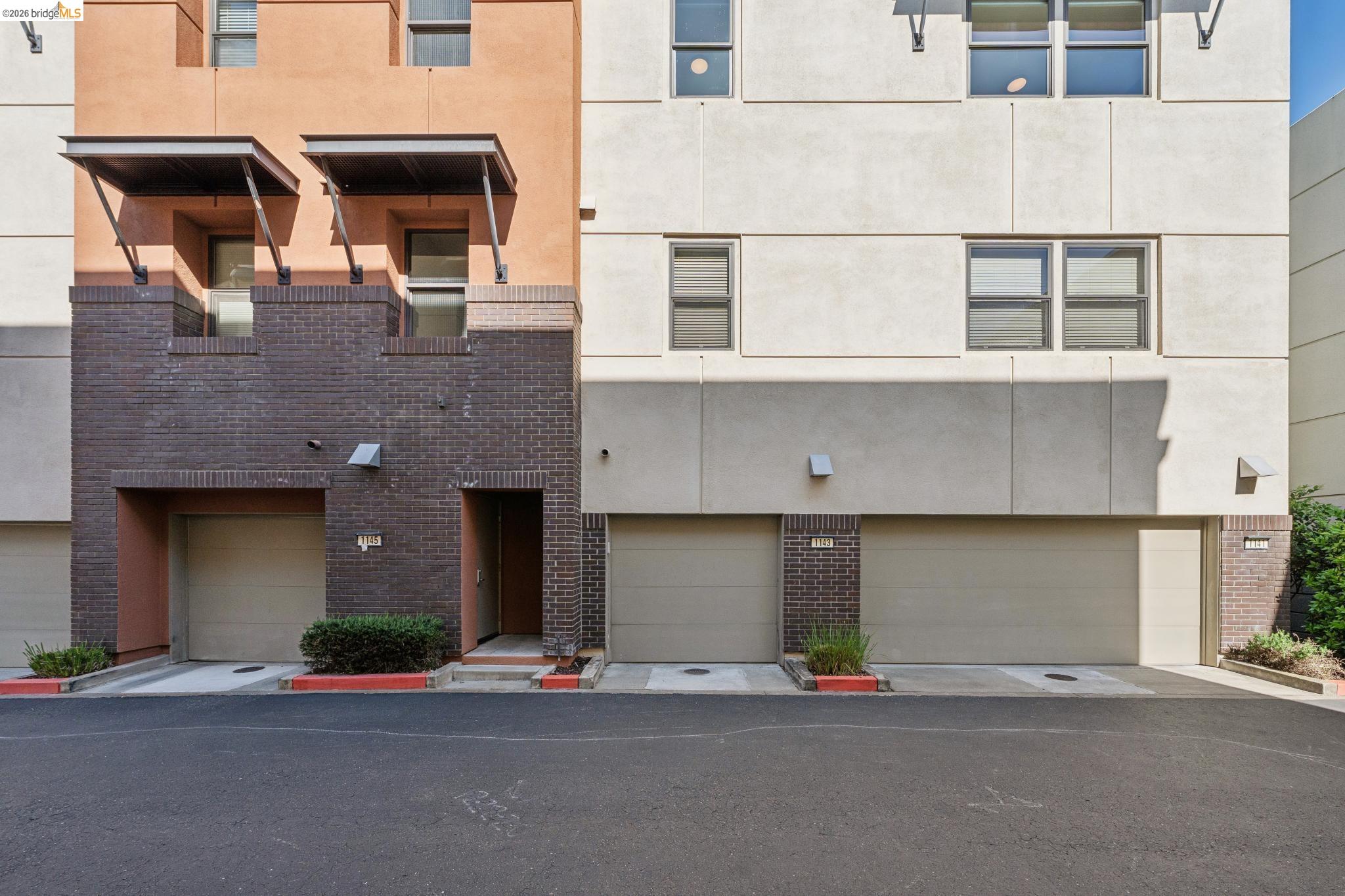 Photo #43: 41130155 Listing: Photo #43