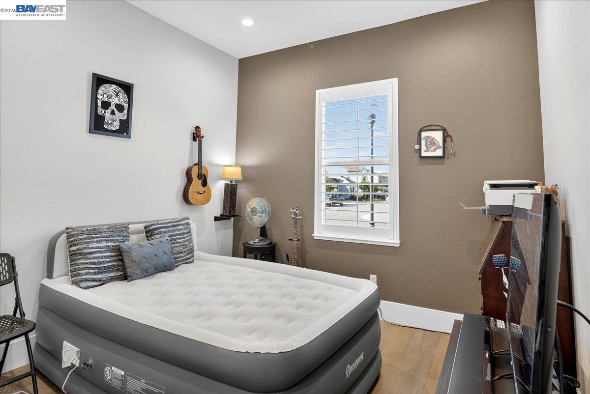 Detail Gallery Image 23 of 41 For 1560 Empire, Lodi,  CA 95242 - 3 Beds | 3 Baths