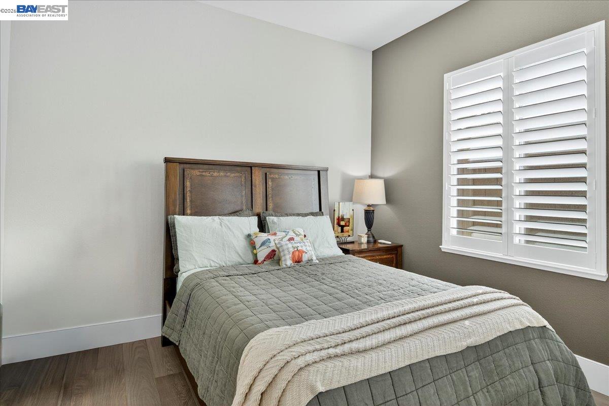 Detail Gallery Image 24 of 41 For 1560 Empire, Lodi,  CA 95242 - 3 Beds | 3 Baths