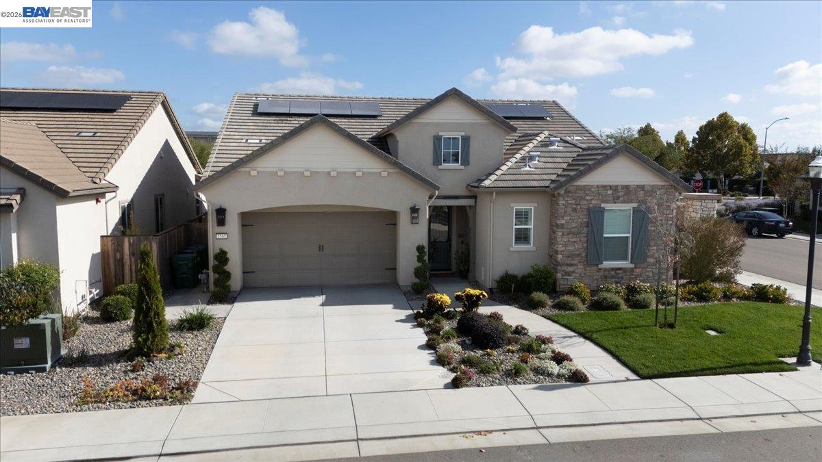 Detail Gallery Image 32 of 41 For 1560 Empire, Lodi,  CA 95242 - 3 Beds | 3 Baths