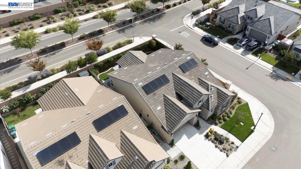 Detail Gallery Image 38 of 41 For 1560 Empire, Lodi,  CA 95242 - 3 Beds | 3 Baths