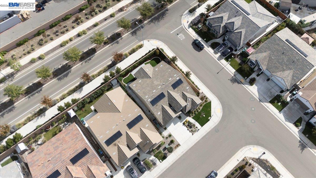 Detail Gallery Image 39 of 41 For 1560 Empire, Lodi,  CA 95242 - 3 Beds | 3 Baths