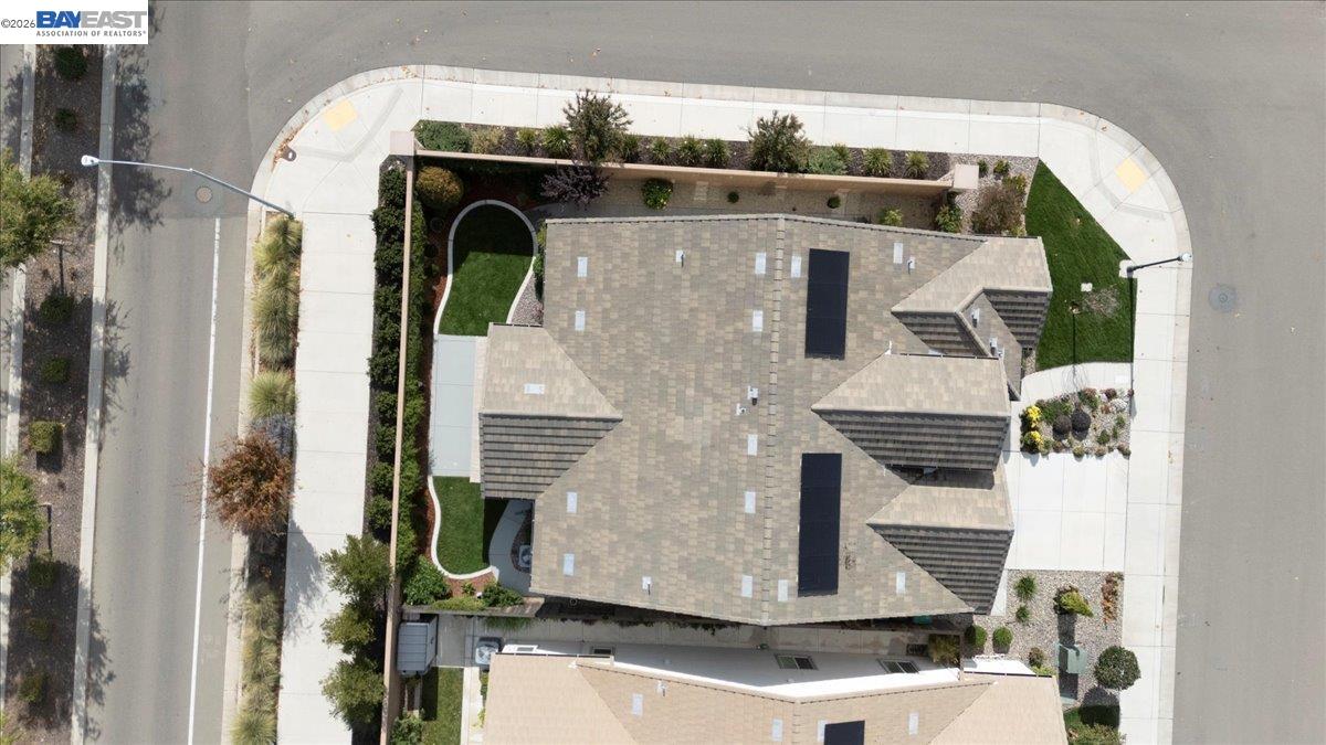 Detail Gallery Image 40 of 41 For 1560 Empire, Lodi,  CA 95242 - 3 Beds | 3 Baths