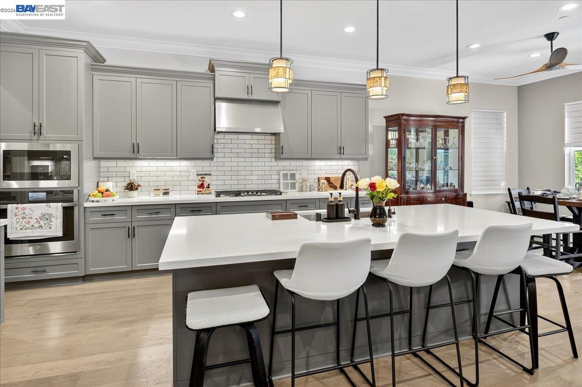 Detail Gallery Image 9 of 41 For 1560 Empire, Lodi,  CA 95242 - 3 Beds | 3 Baths