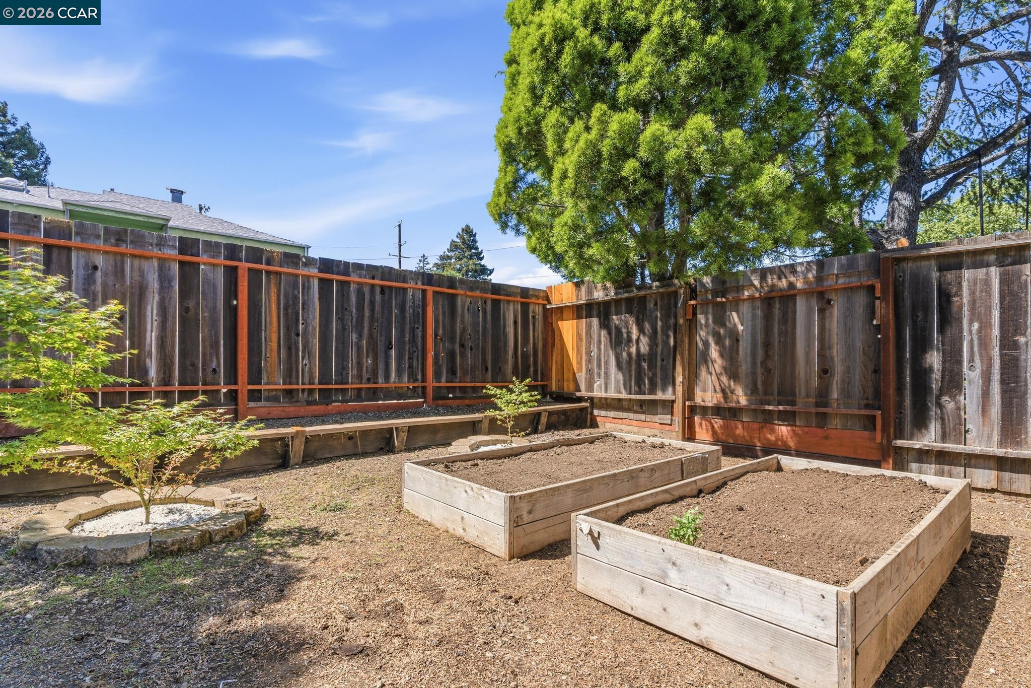 Detail Gallery Image 32 of 34 For 133 Claremont Ave, Vallejo,  CA 94590 - 2 Beds | 1 Baths