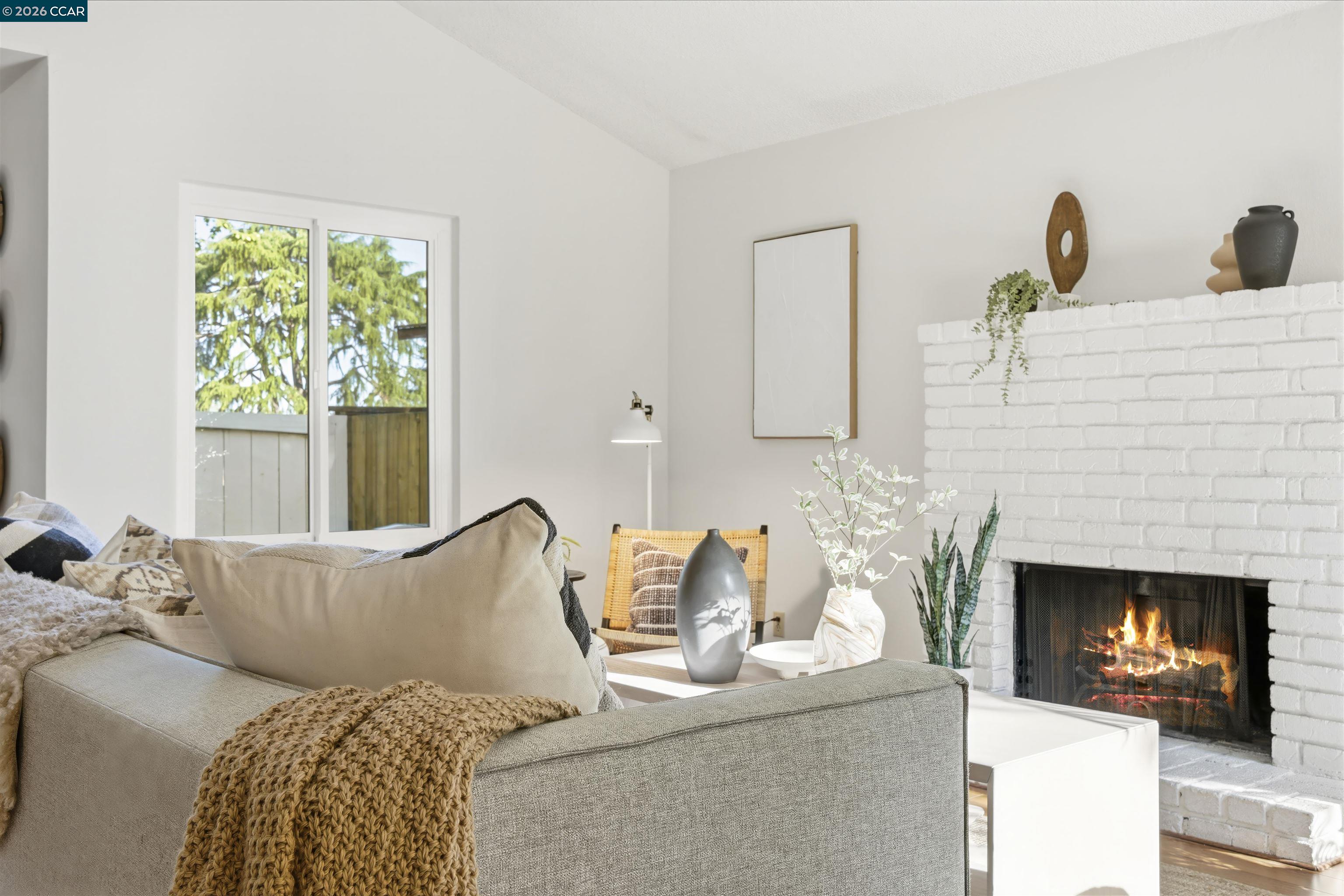 Photo #7: 41130172 Listing: Photo #7