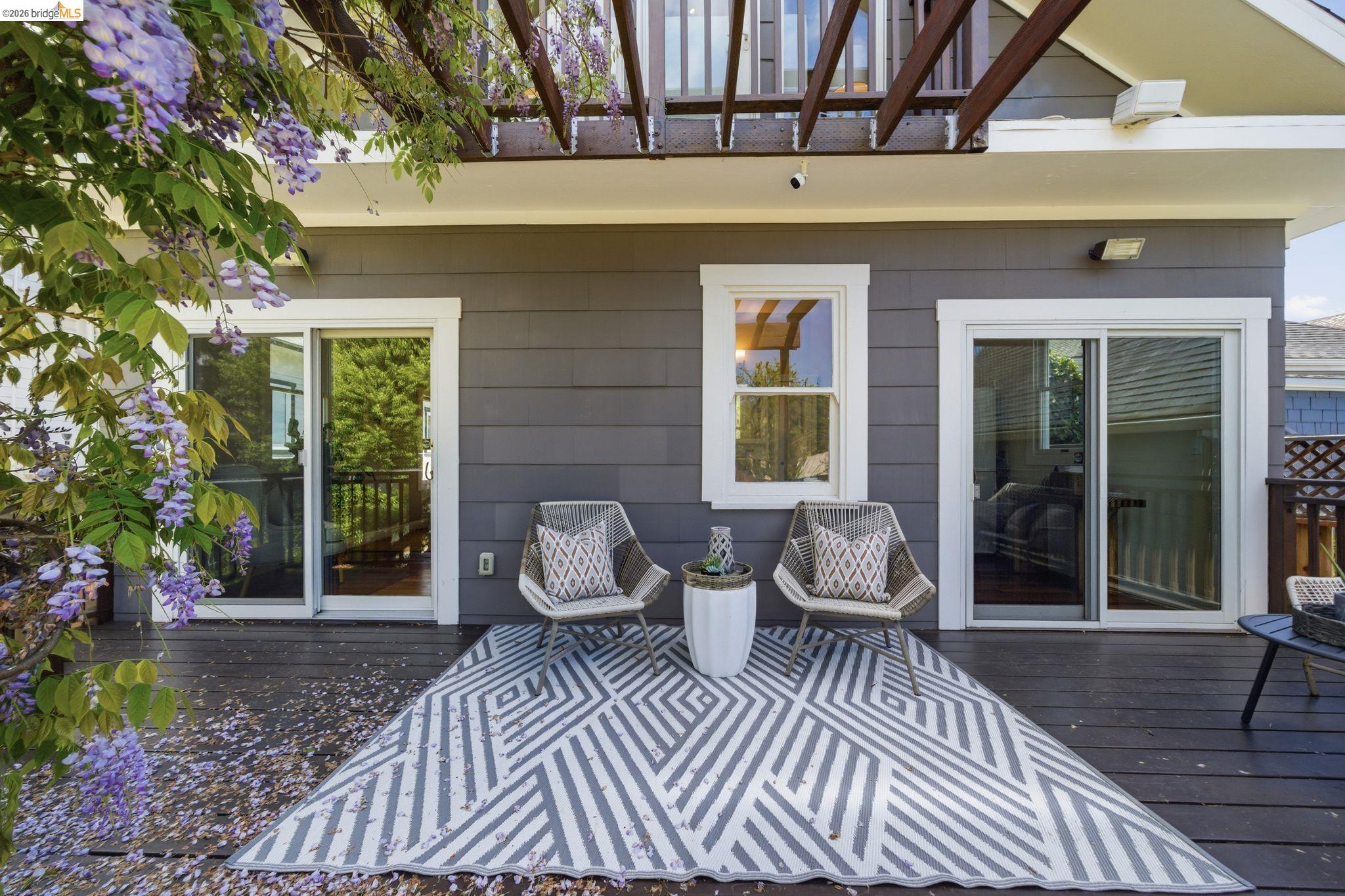 Detail Gallery Image 35 of 60 For 1627 62nd Street, Berkeley,  CA 94703 - 4 Beds | 2 Baths