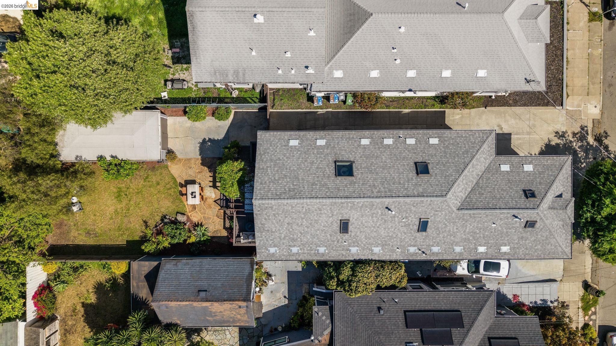 Detail Gallery Image 54 of 60 For 1627 62nd Street, Berkeley,  CA 94703 - 4 Beds | 2 Baths