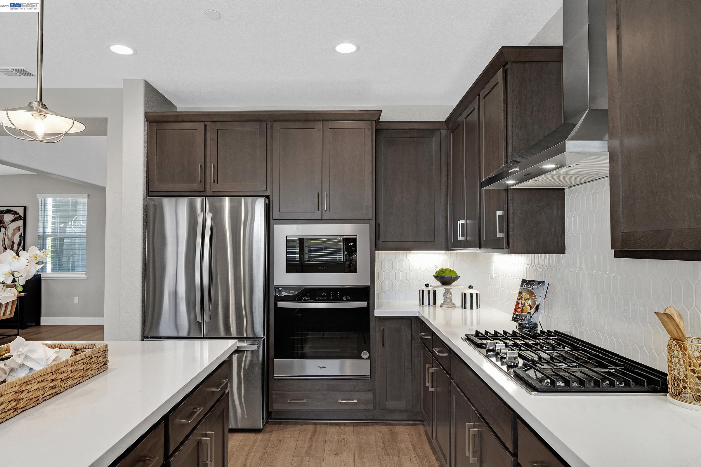 Detail Gallery Image 15 of 53 For 271 Eagle Nest Dr, Oakley,  CA 94561 - 5 Beds | 4/1 Baths