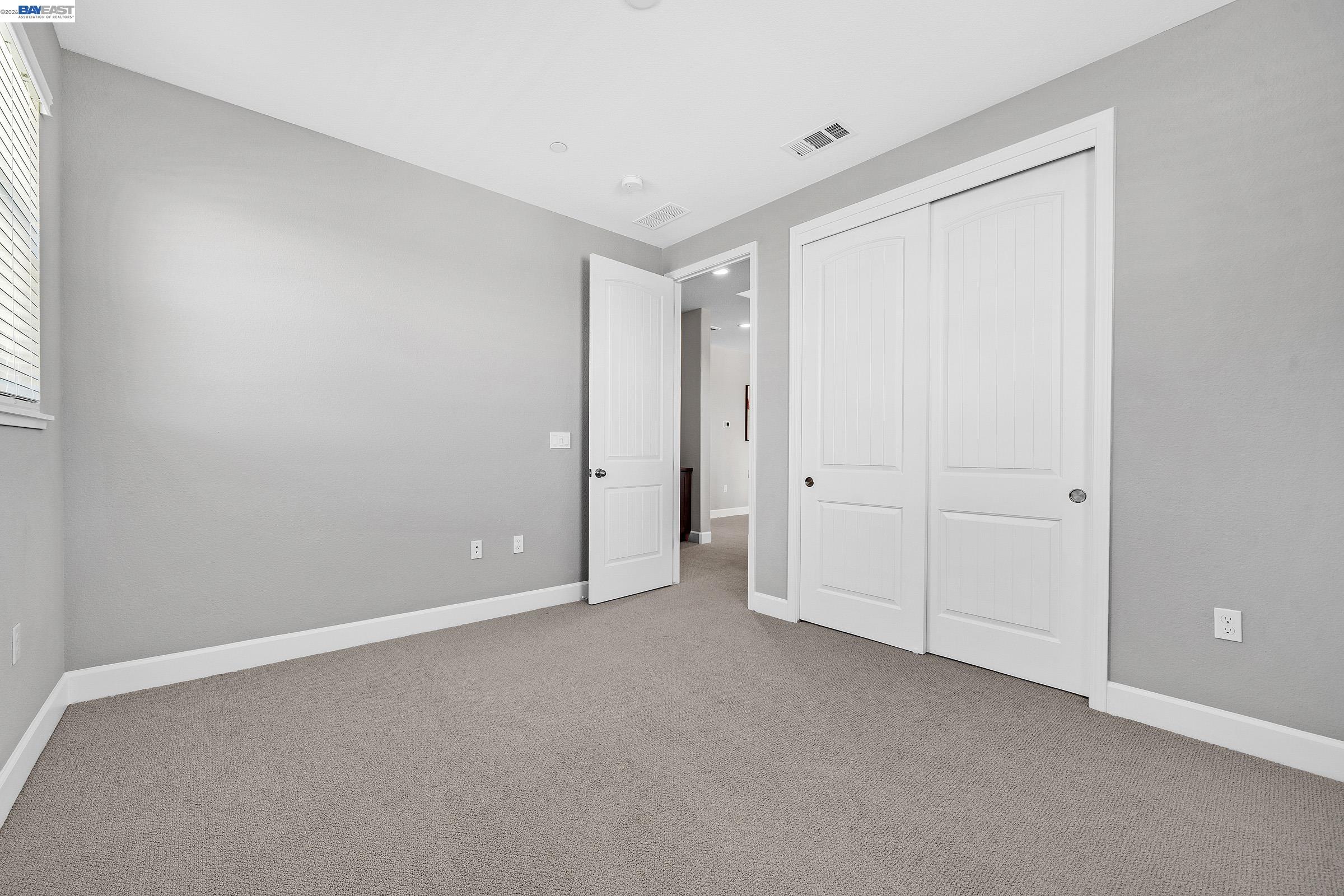 Detail Gallery Image 31 of 53 For 271 Eagle Nest Dr, Oakley,  CA 94561 - 5 Beds | 4/1 Baths