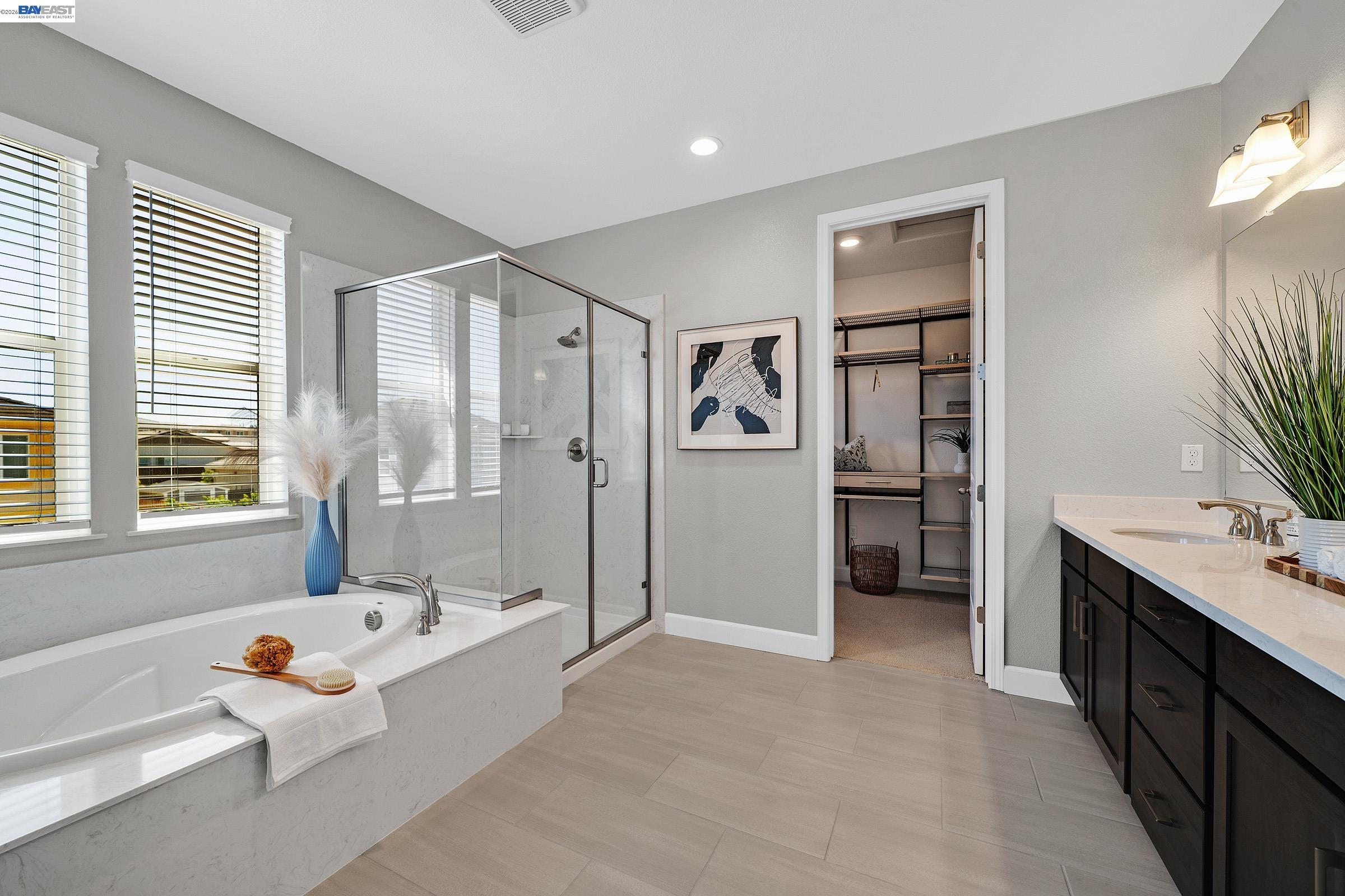 Detail Gallery Image 37 of 53 For 271 Eagle Nest Dr, Oakley,  CA 94561 - 5 Beds | 4/1 Baths