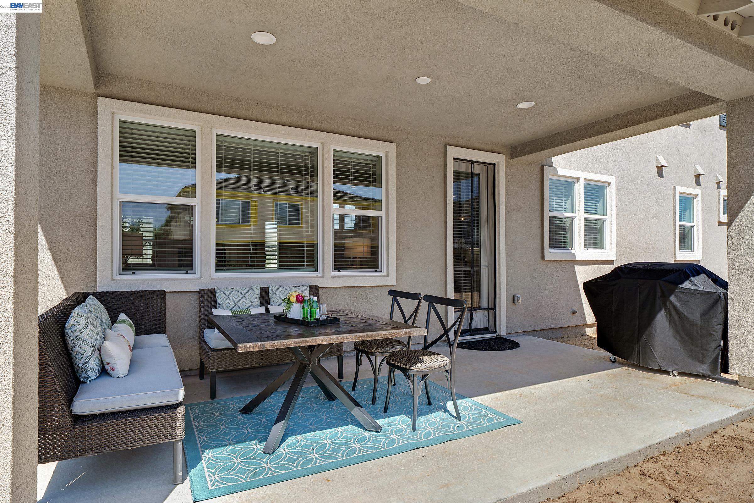Detail Gallery Image 46 of 53 For 271 Eagle Nest Dr, Oakley,  CA 94561 - 5 Beds | 4/1 Baths