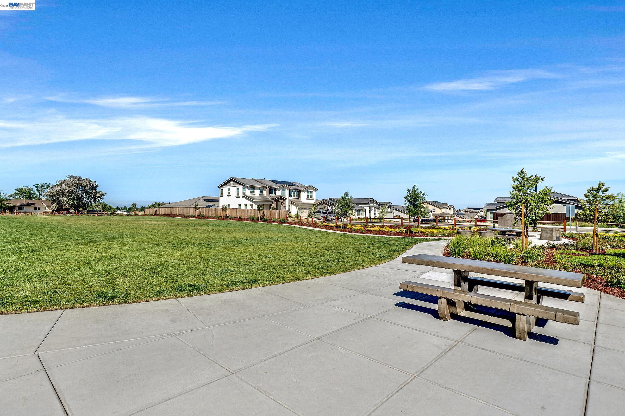 Detail Gallery Image 52 of 53 For 271 Eagle Nest Dr, Oakley,  CA 94561 - 5 Beds | 4/1 Baths