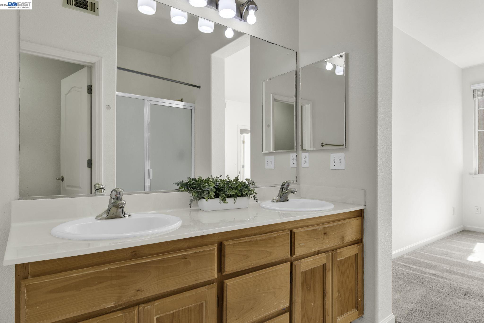 Photo #19: 41130179 Listing: Photo #19