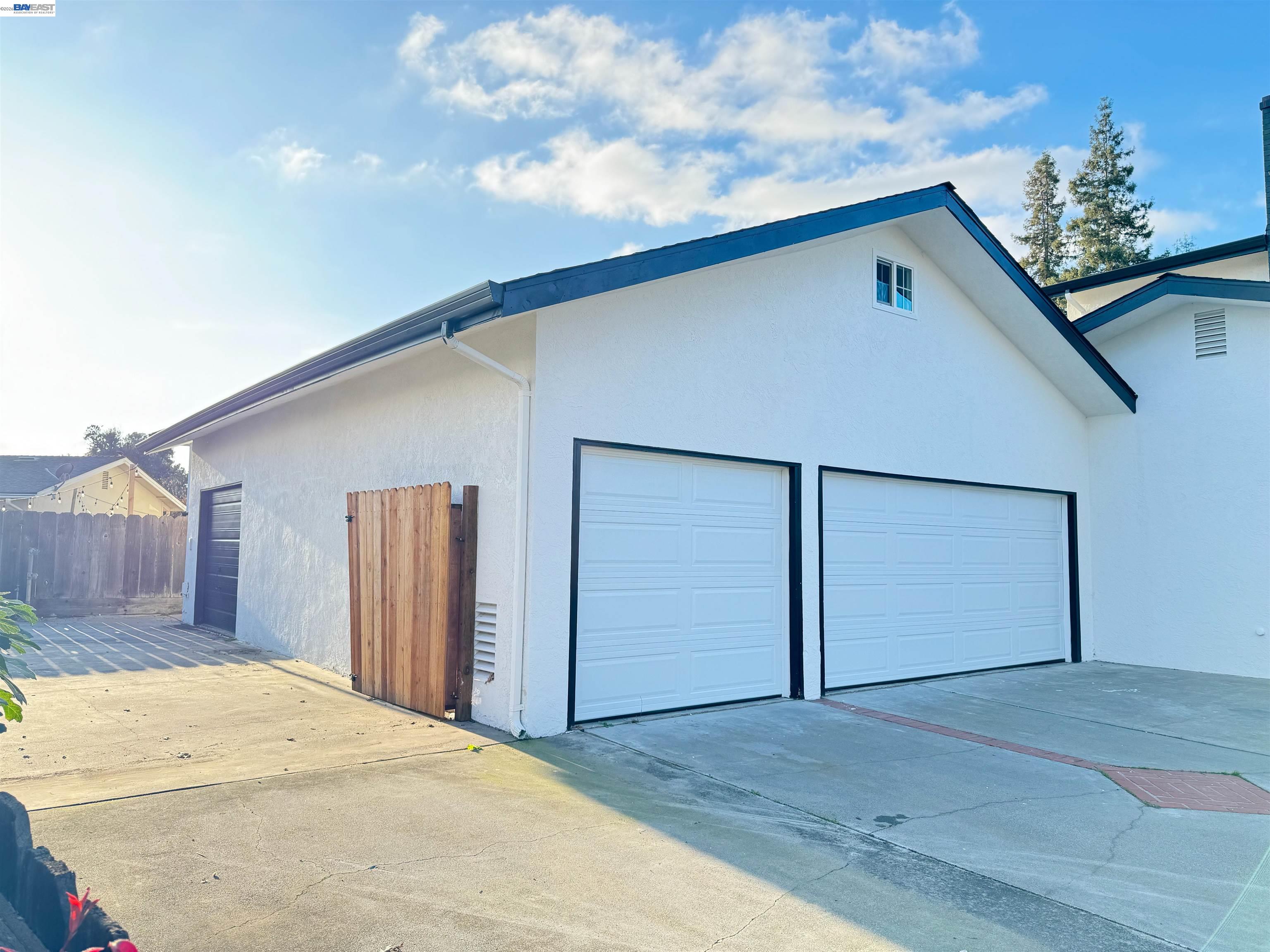 Detail Gallery Image 6 of 60 For 838 Virginia Ave, Lodi,  CA 95242 - 4 Beds | 4/1 Baths