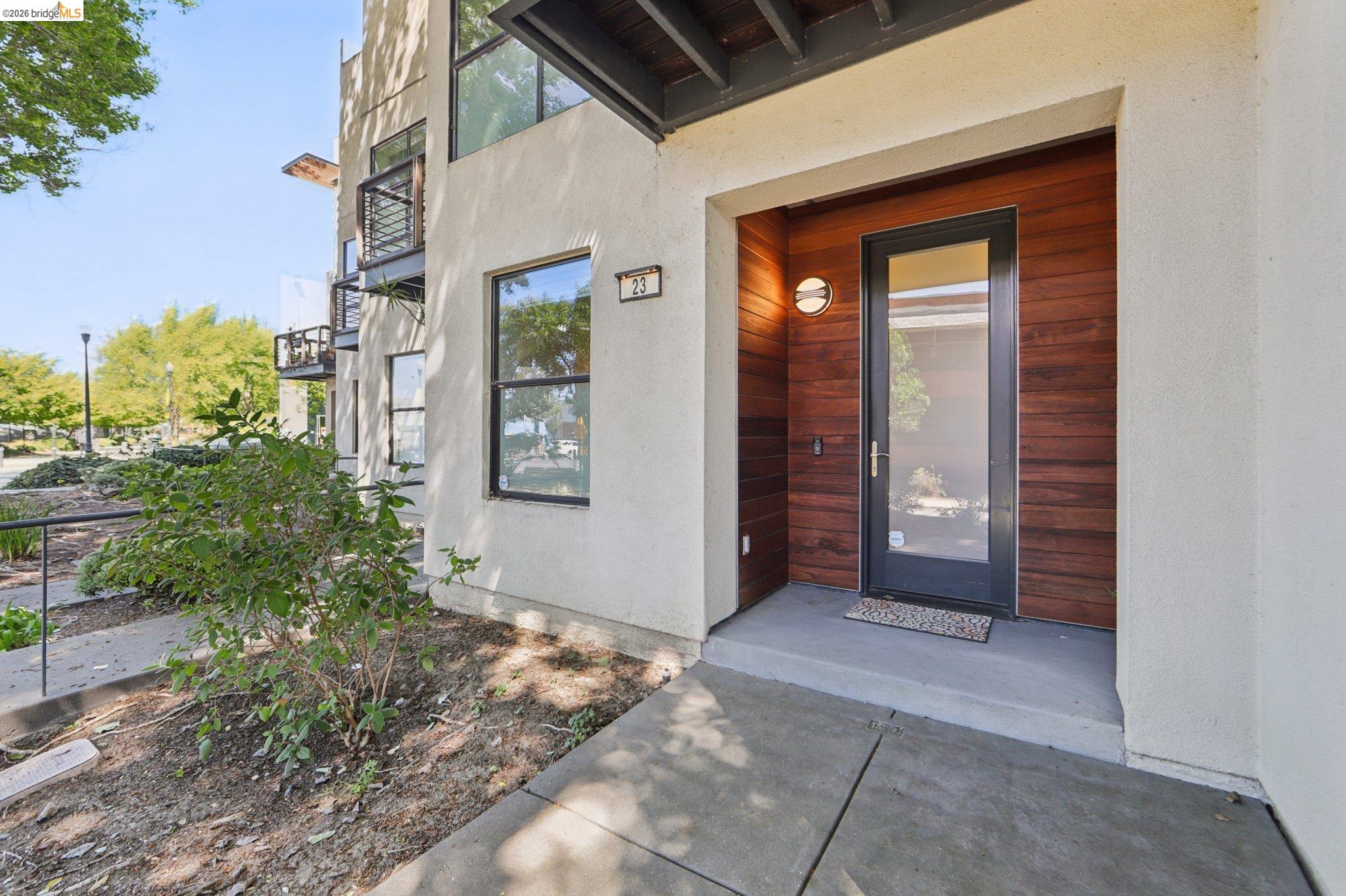 Photo #3: 41130185 Listing: Photo #3