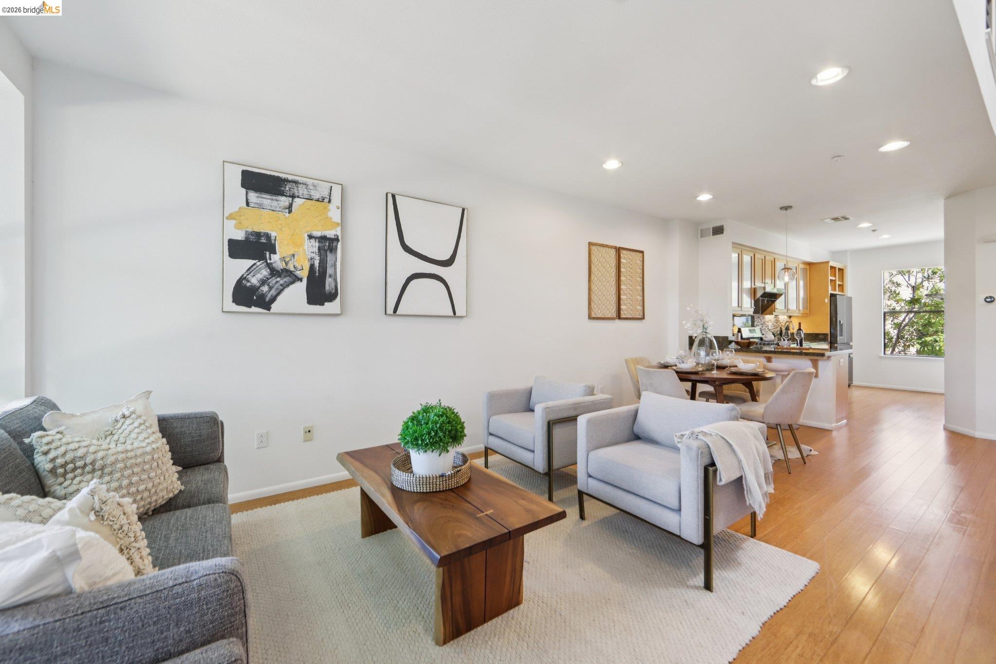 Photo #9: 41130185 Listing: Photo #9