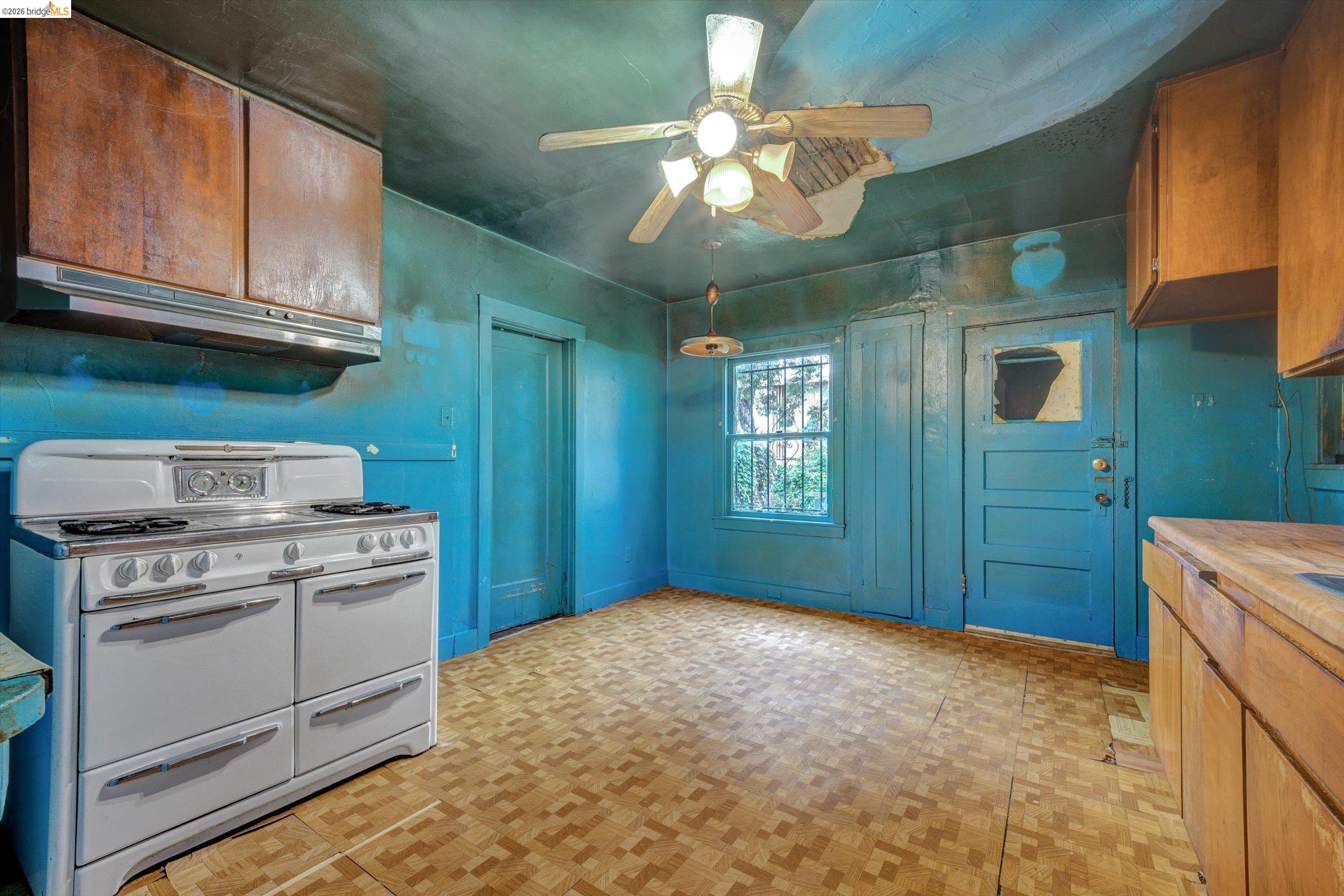 1707 78Th Ave, Oakland, CA, 94621