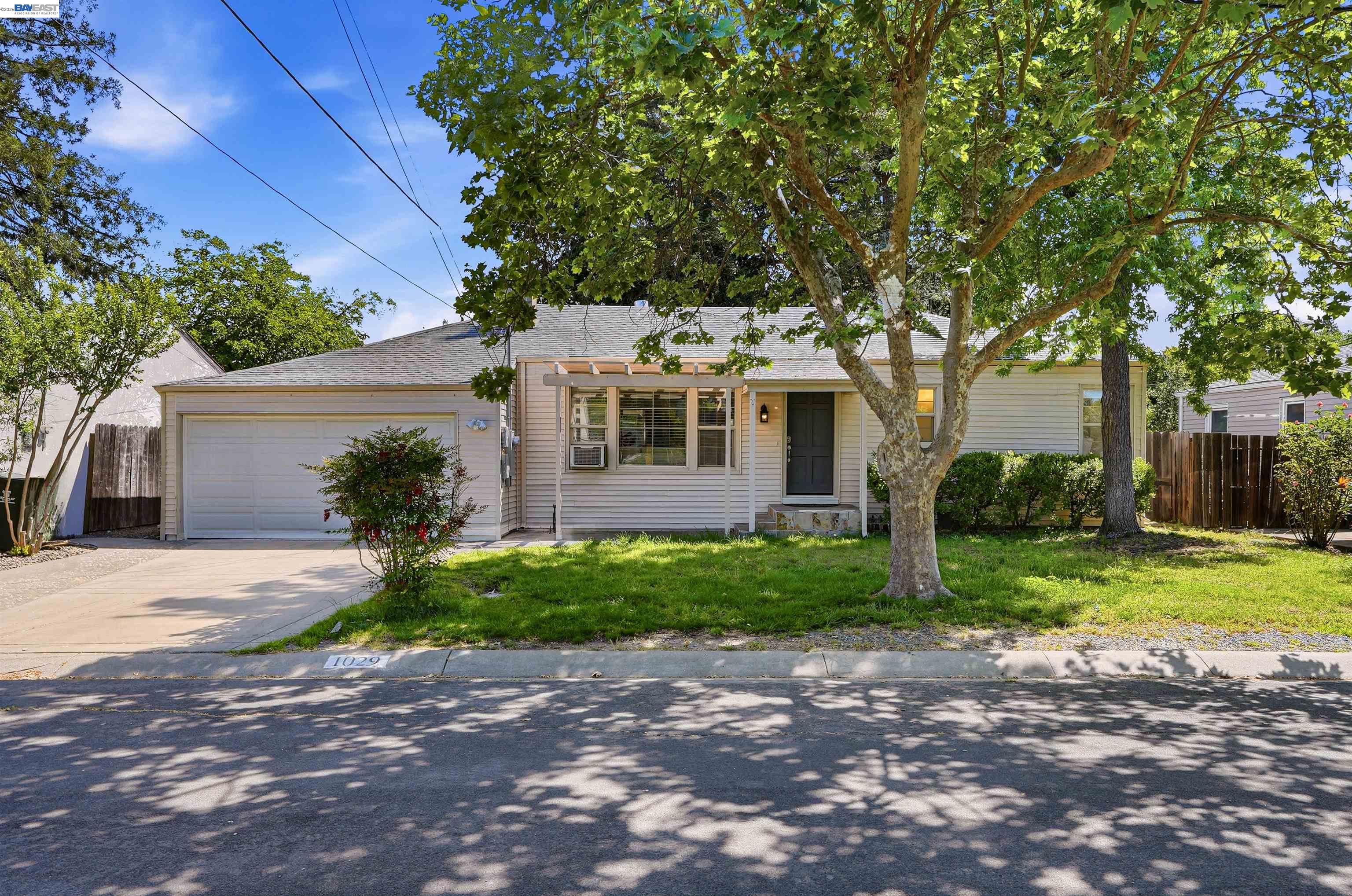 Homes For Sale in Pleasant Hill, CA