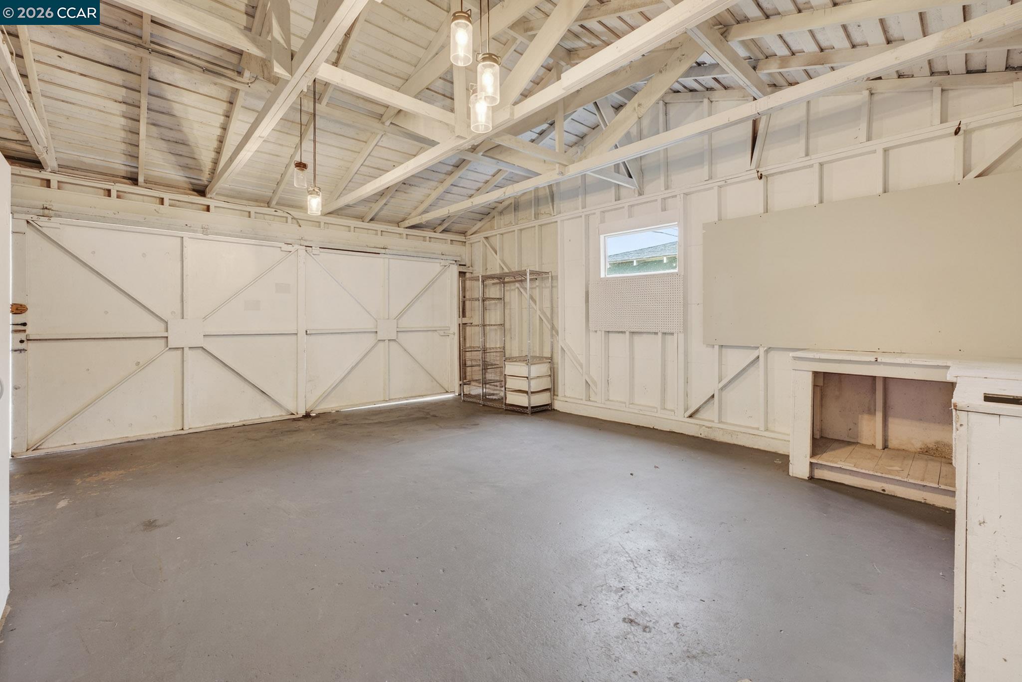 Detail Gallery Image 33 of 36 For 1559 Linda Mar Blvd, Pacifica,  CA 94044 - 3 Beds | 1 Baths