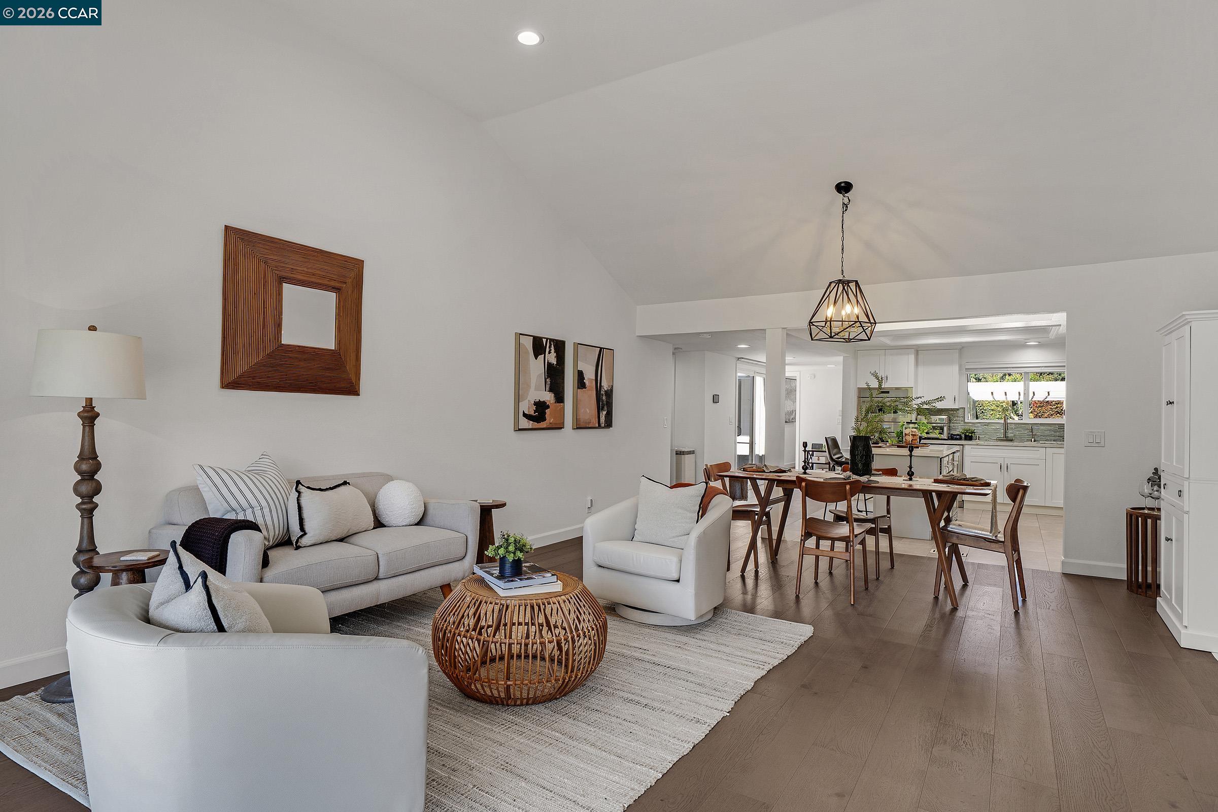 Photo #17: 41130193 Listing: Photo #17