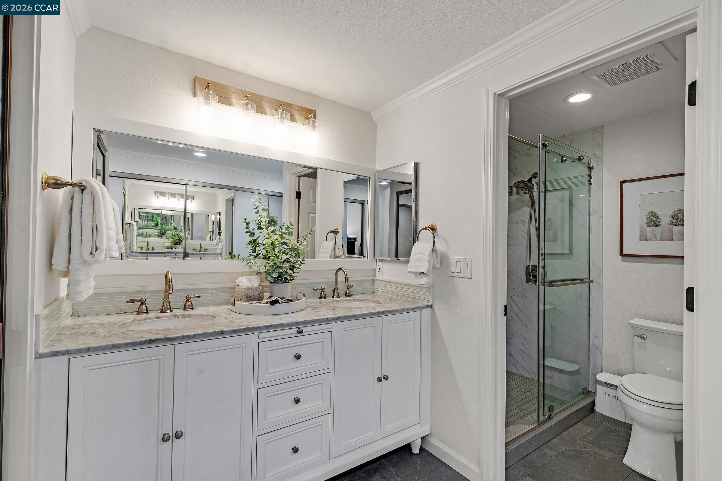 Photo #24: 41130193 Listing: Photo #24