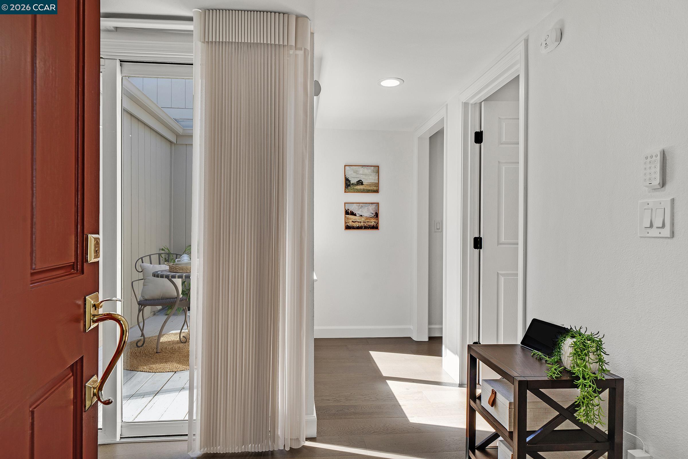 Photo #6: 41130193 Listing: Photo #6