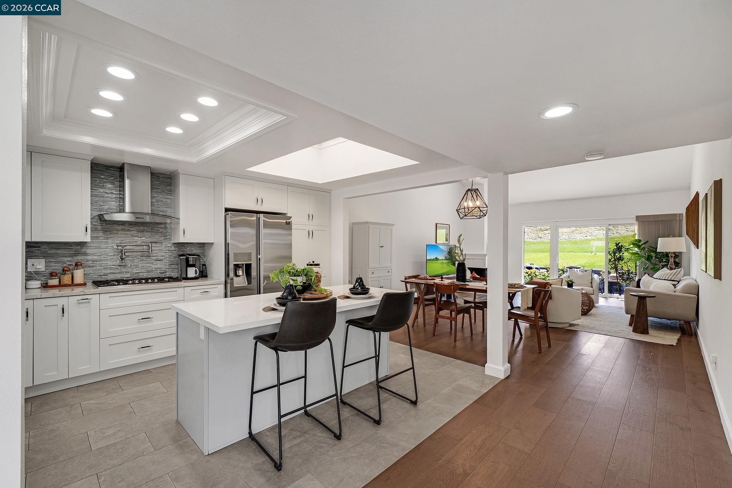 Photo #7: 41130193 Listing: Photo #7