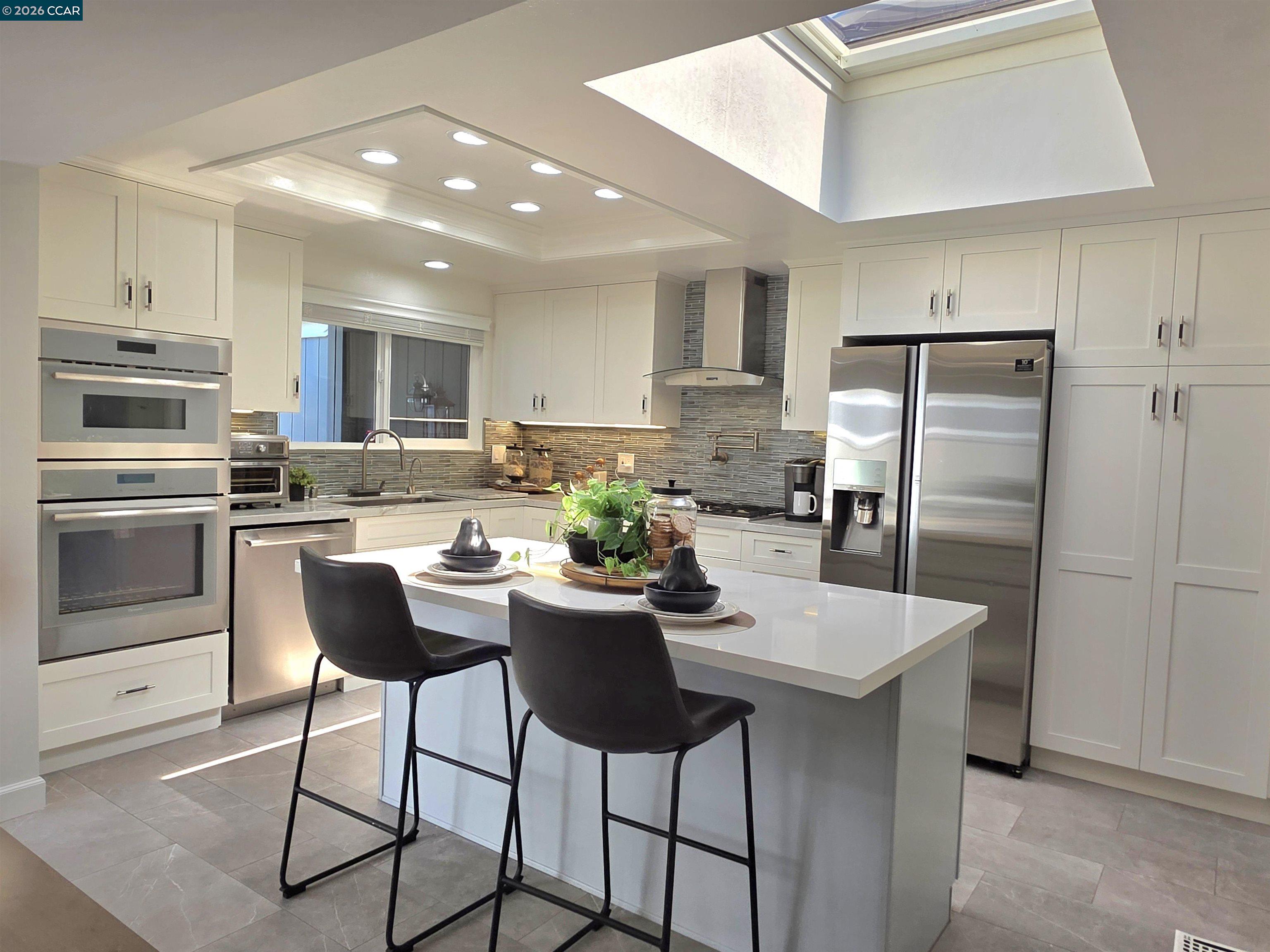 Photo #8: 41130193 Listing: Photo #8