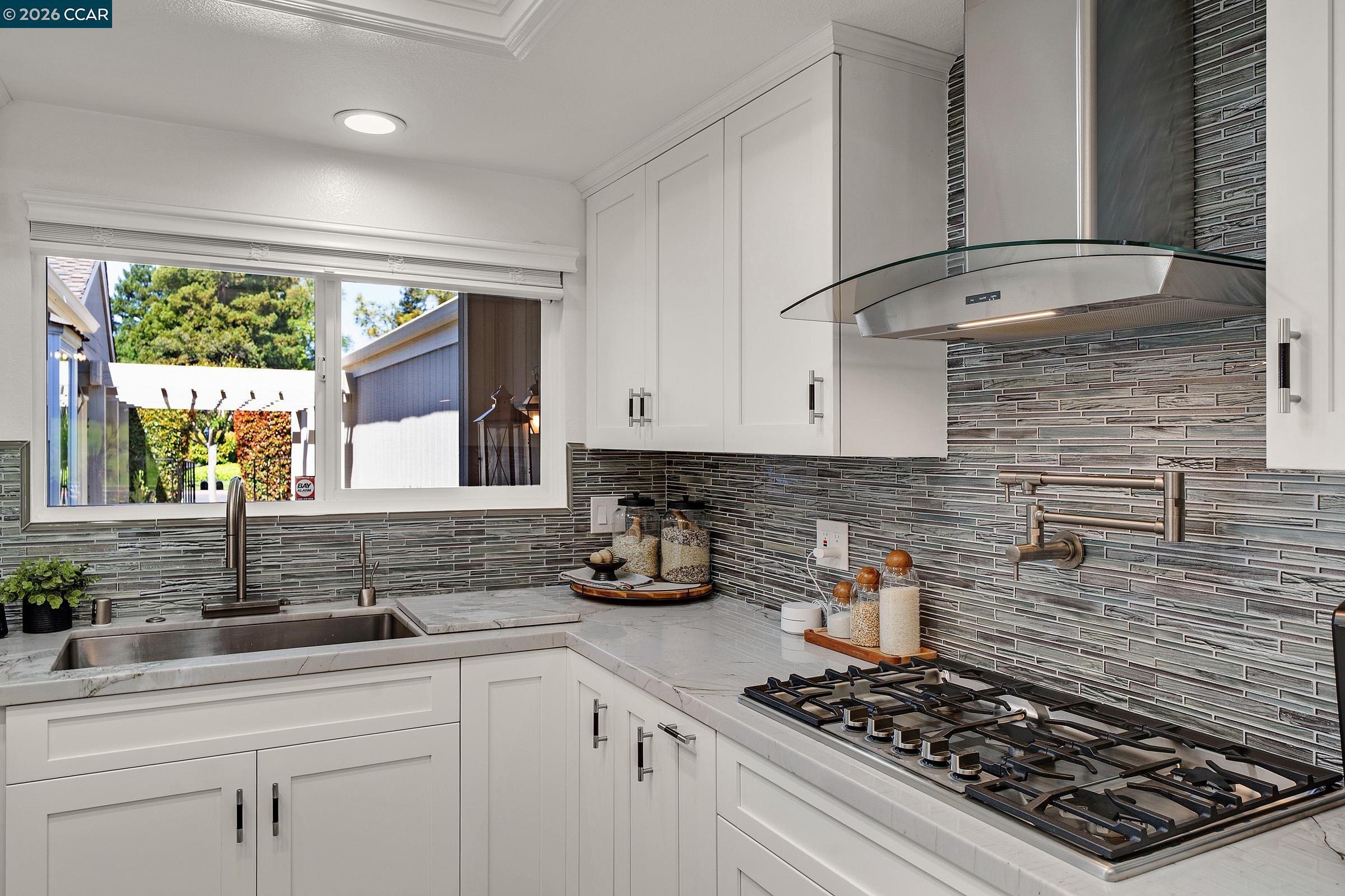 Photo #10: 41130193 Listing: Photo #10