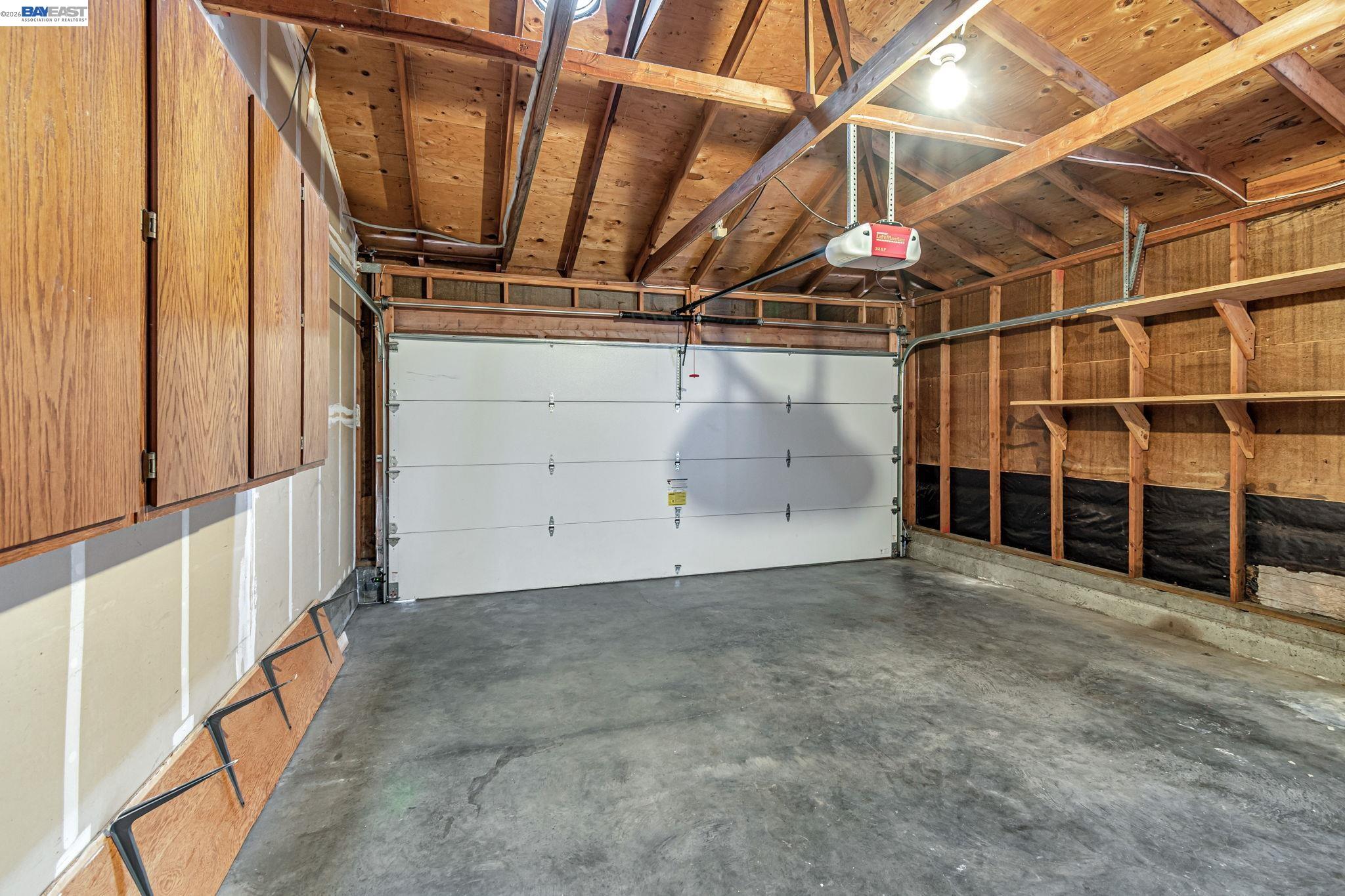 Detail Gallery Image 30 of 37 For 2538 E 16th St, Oakland,  CA 94601 - 3 Beds | 2 Baths