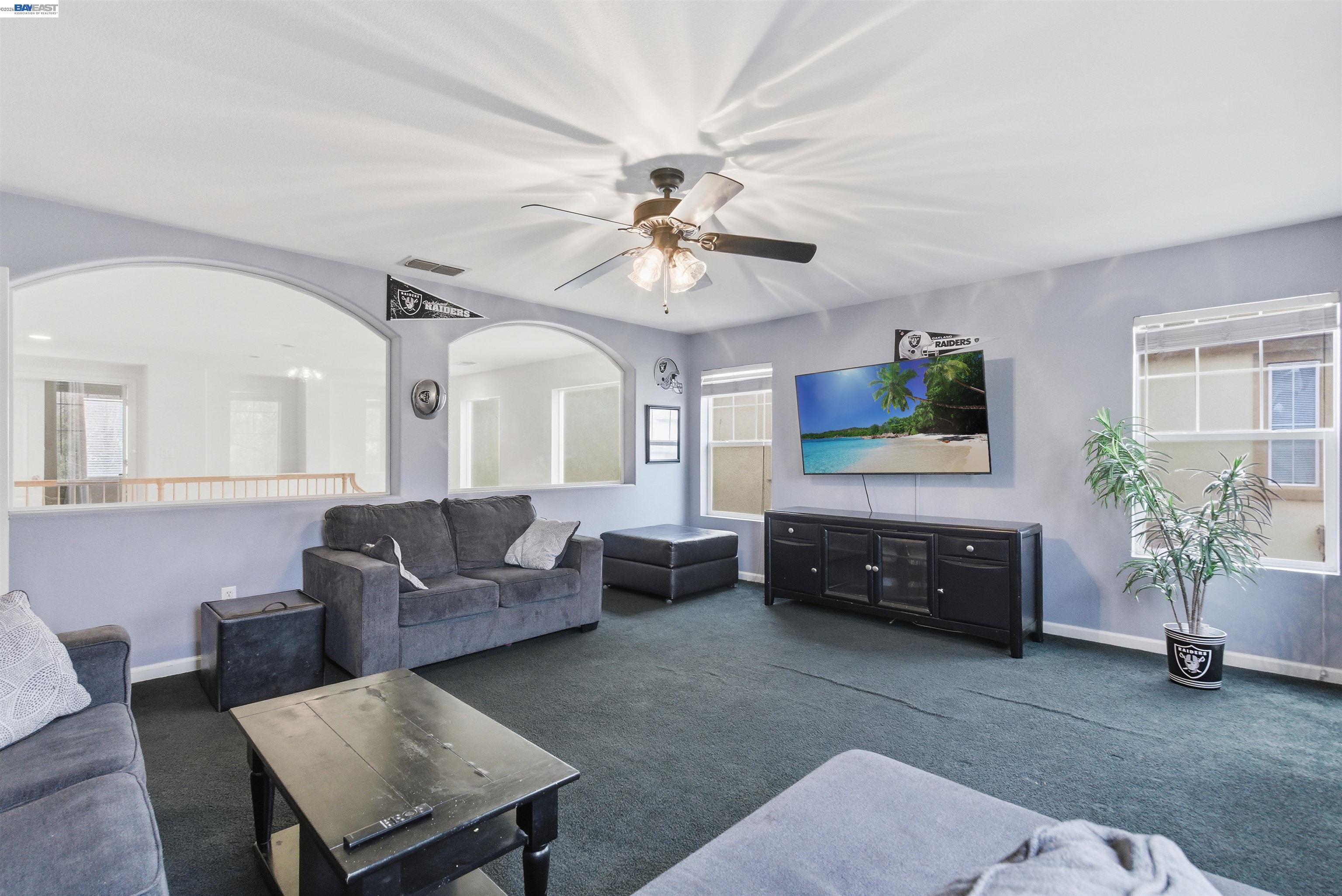 Detail Gallery Image 23 of 41 For 2076 Captalpa, Antioch,  CA 94509 - 5 Beds | 2 Baths