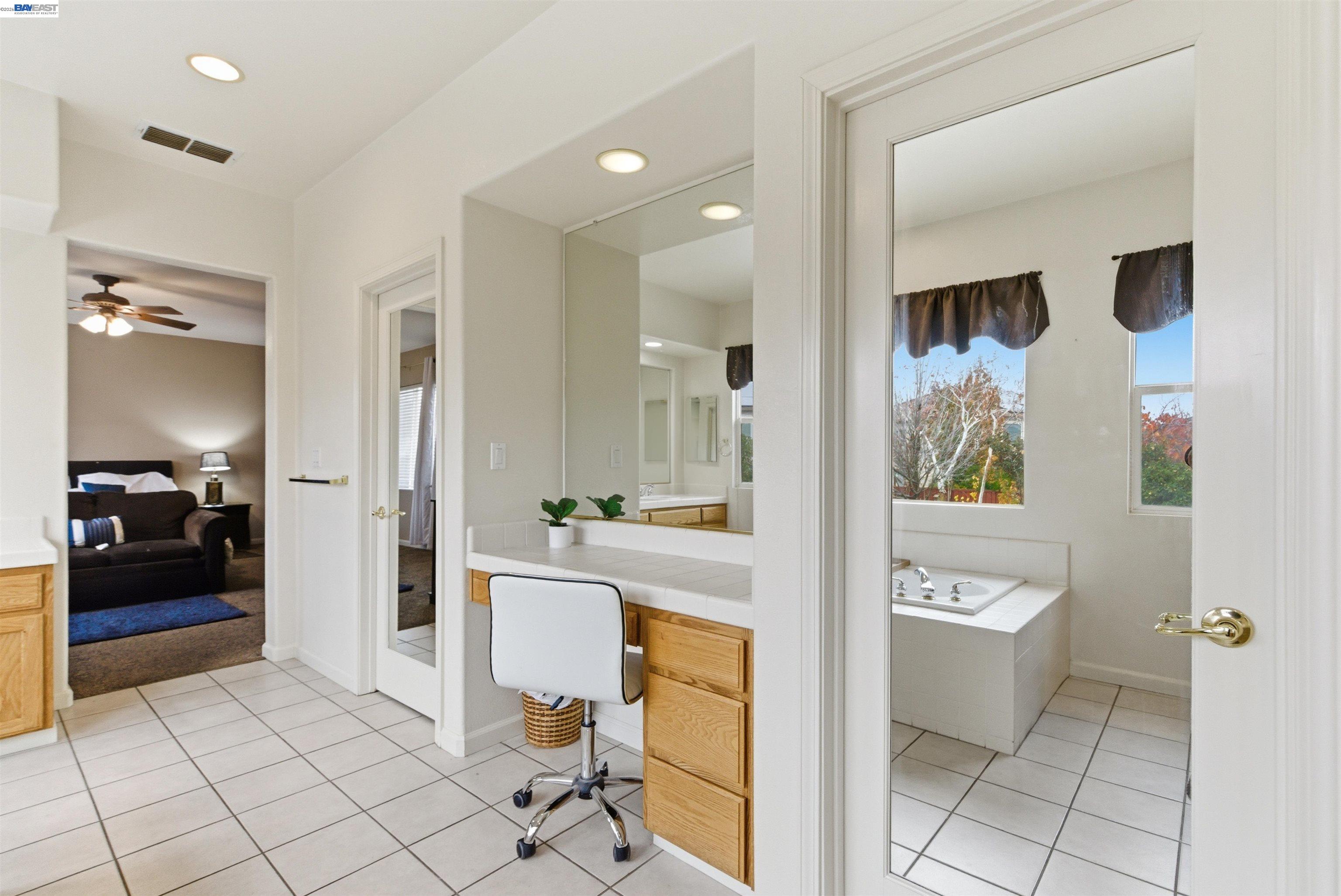Detail Gallery Image 33 of 41 For 2076 Captalpa, Antioch,  CA 94509 - 5 Beds | 2 Baths