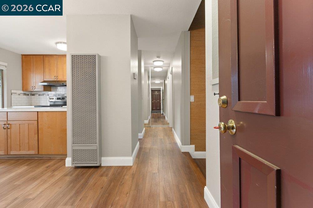 Photo #2: 41130212 Listing: Photo #2