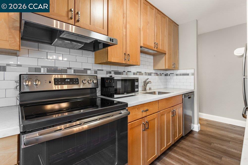 Photo #14: 41130212 Listing: Photo #14