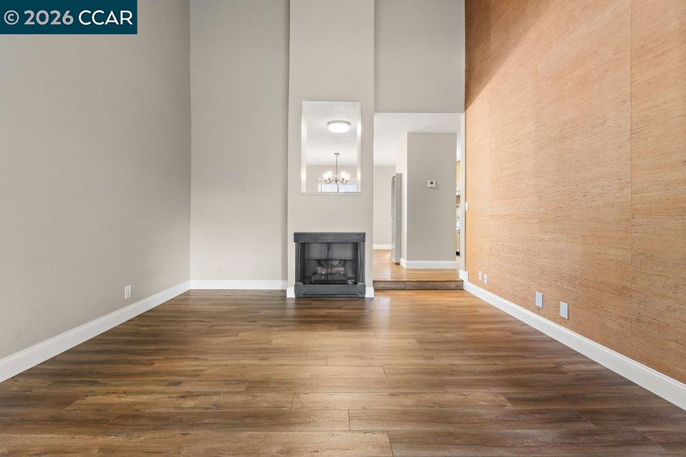 Photo #3: 41130212 Listing: Photo #3