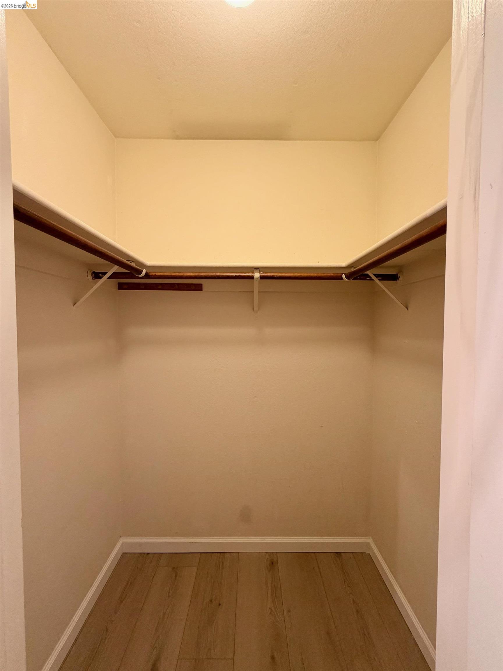 Photo #12: 41130213 Listing: Photo #12